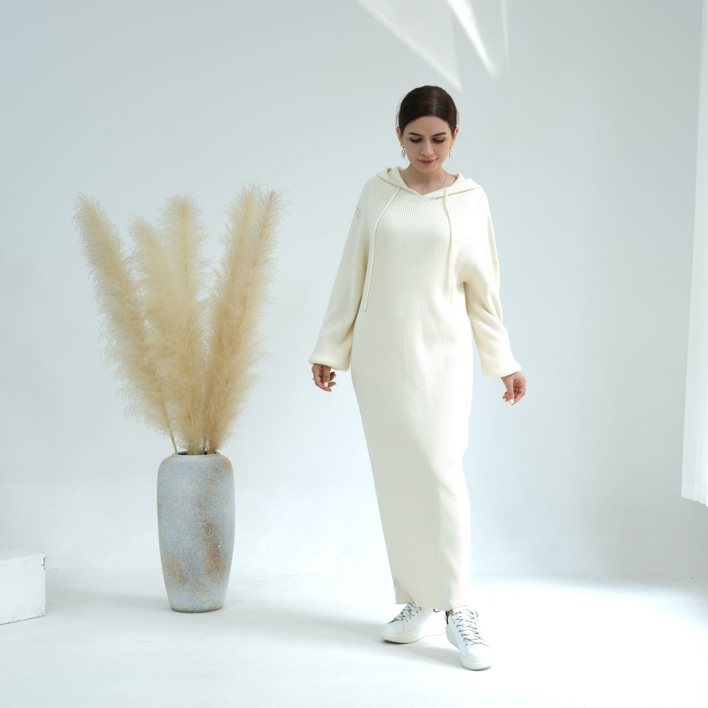 MH79 Hooded Abaya for Women – Thick-Knit Oversized Sweater Dress, Long Sleeve Modest Islamic Dress