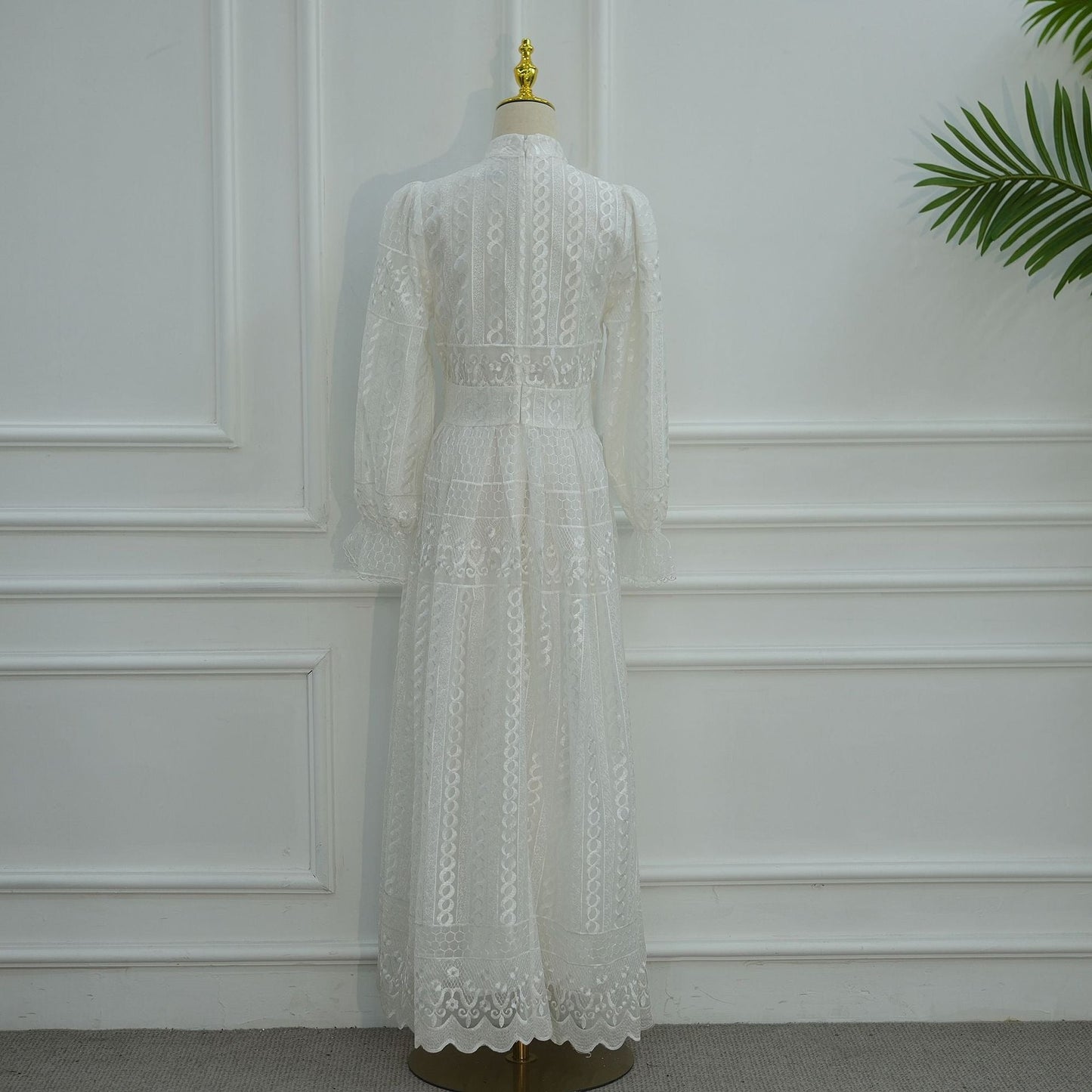 MH134 Elegant Embroidered Double Layer Abaya Dress – Luxury Modest Maxi Gown for Muslim Women