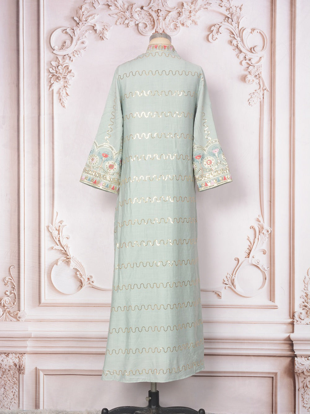 MH132 Sequin Embroidered Abaya Dress – Elegant V Neck Modest Maxi Kaftan for Muslim Women