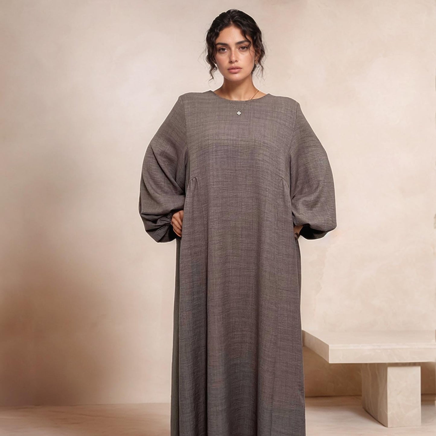 MH18 Nursing Zip Pocket Abaya – Single-Zip, Reversible Front/Back Wear for Prayer, Umrah & Hajj