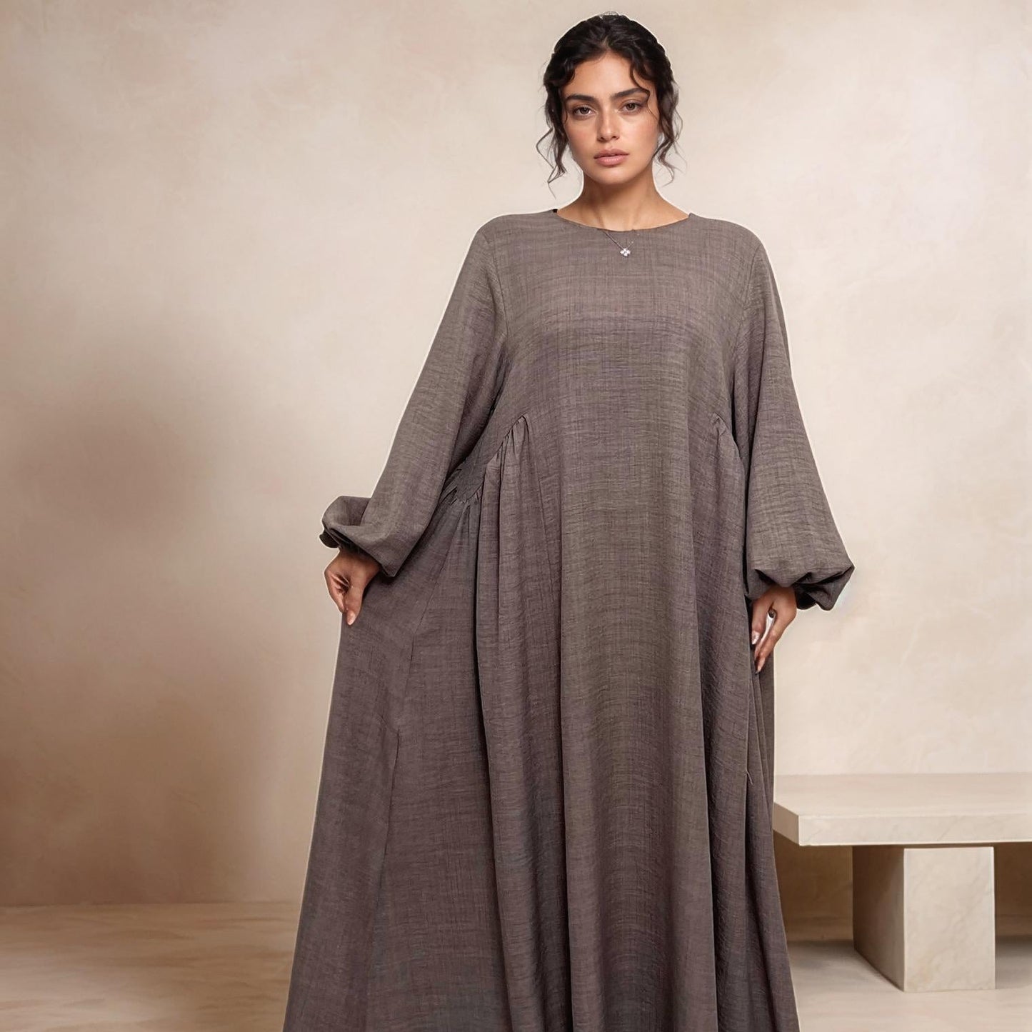 MH18 Nursing Zip Pocket Abaya – Single-Zip, Reversible Front/Back Wear for Prayer, Umrah & Hajj