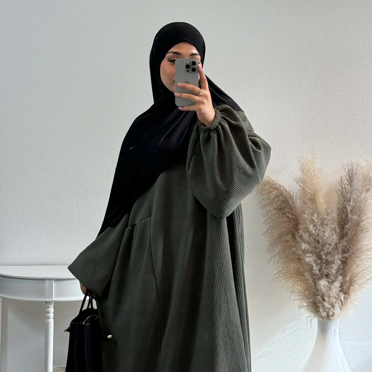 MH28 Winter Corduroy Abaya Dress - Muslim Maxi with Flared Hem & Puff Sleeves