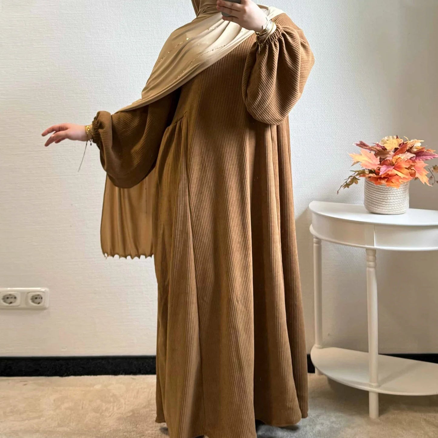 MH28 Winter Corduroy Abaya Dress - Muslim Maxi with Flared Hem & Puff Sleeves