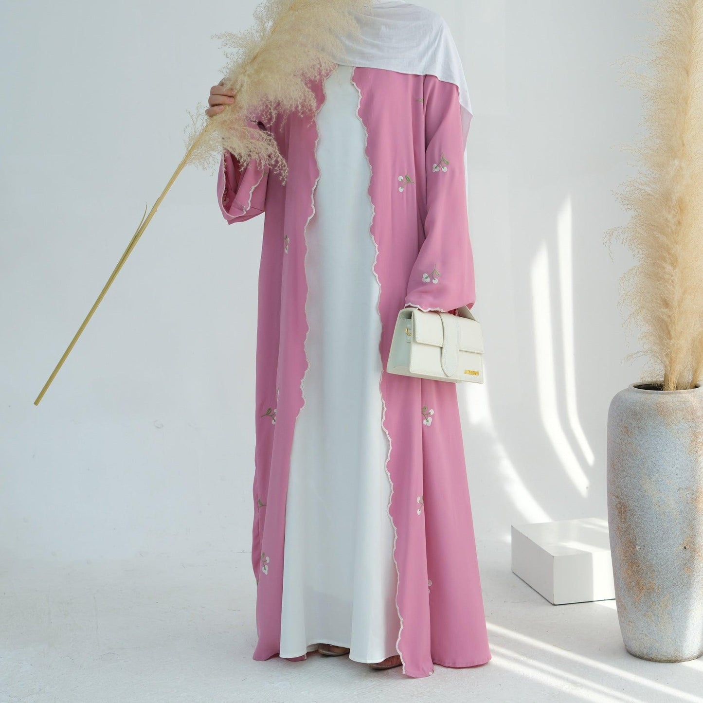 Amira Flower Embroidered Elegant Lace Cardigan - Mahathelabel