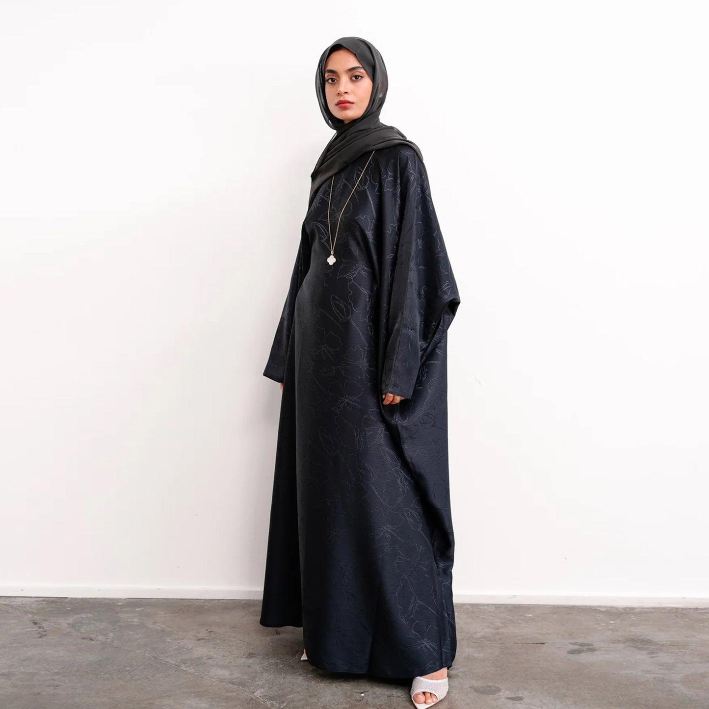 Layla Elegant Kaftan Maxi Dress | Ramadan Party Gown for Muslim Women - Mahathelabel