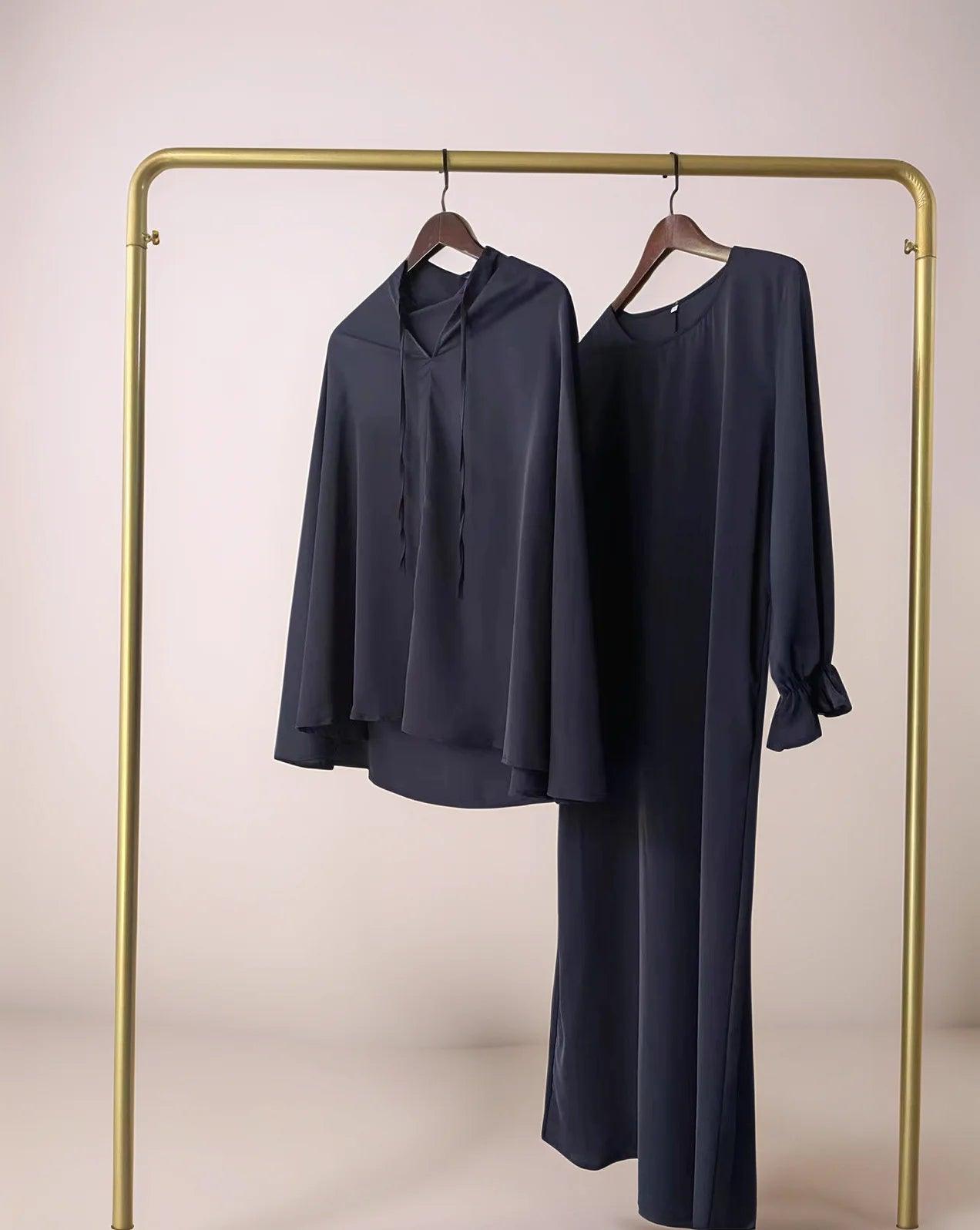 Two-Piece Abaya Set with Oversized Scarf | Modest Muslim Wear - Mahathelabel