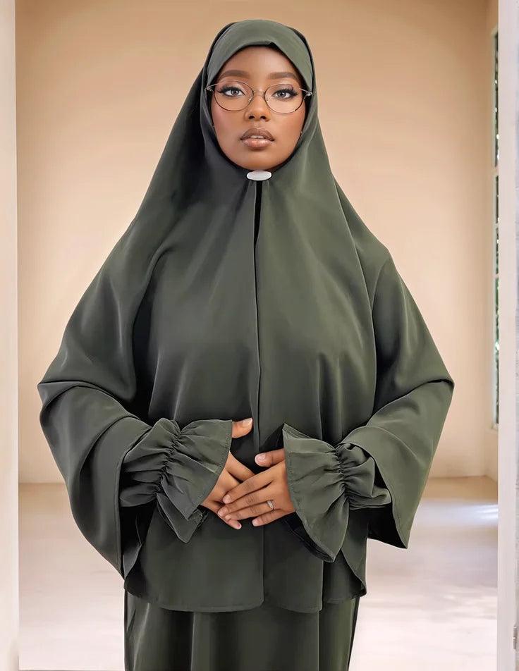 Two-Piece Abaya Set with Oversized Scarf | Modest Muslim Wear - Mahathelabel