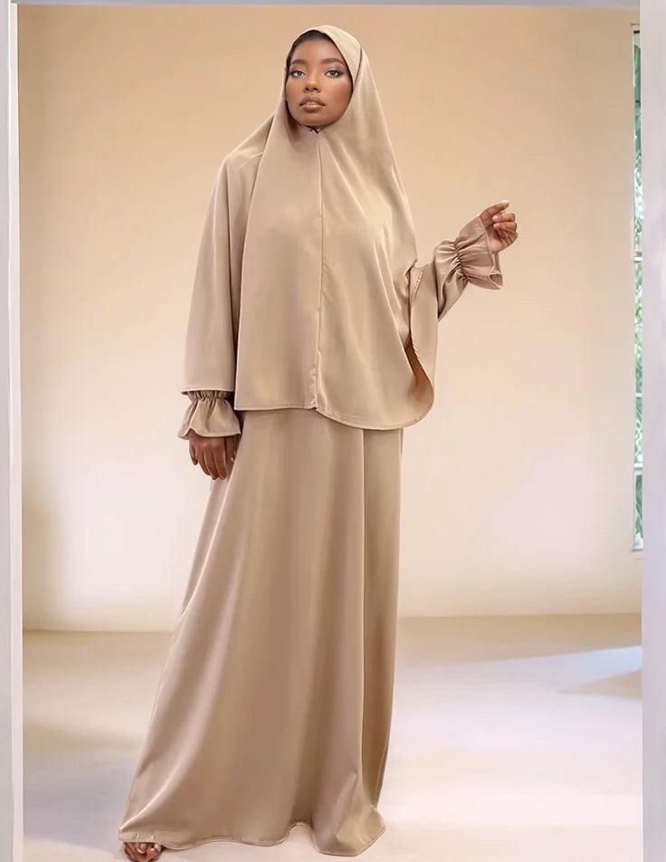 Two-Piece Abaya Set with Oversized Scarf | Modest Muslim Wear - Mahathelabel