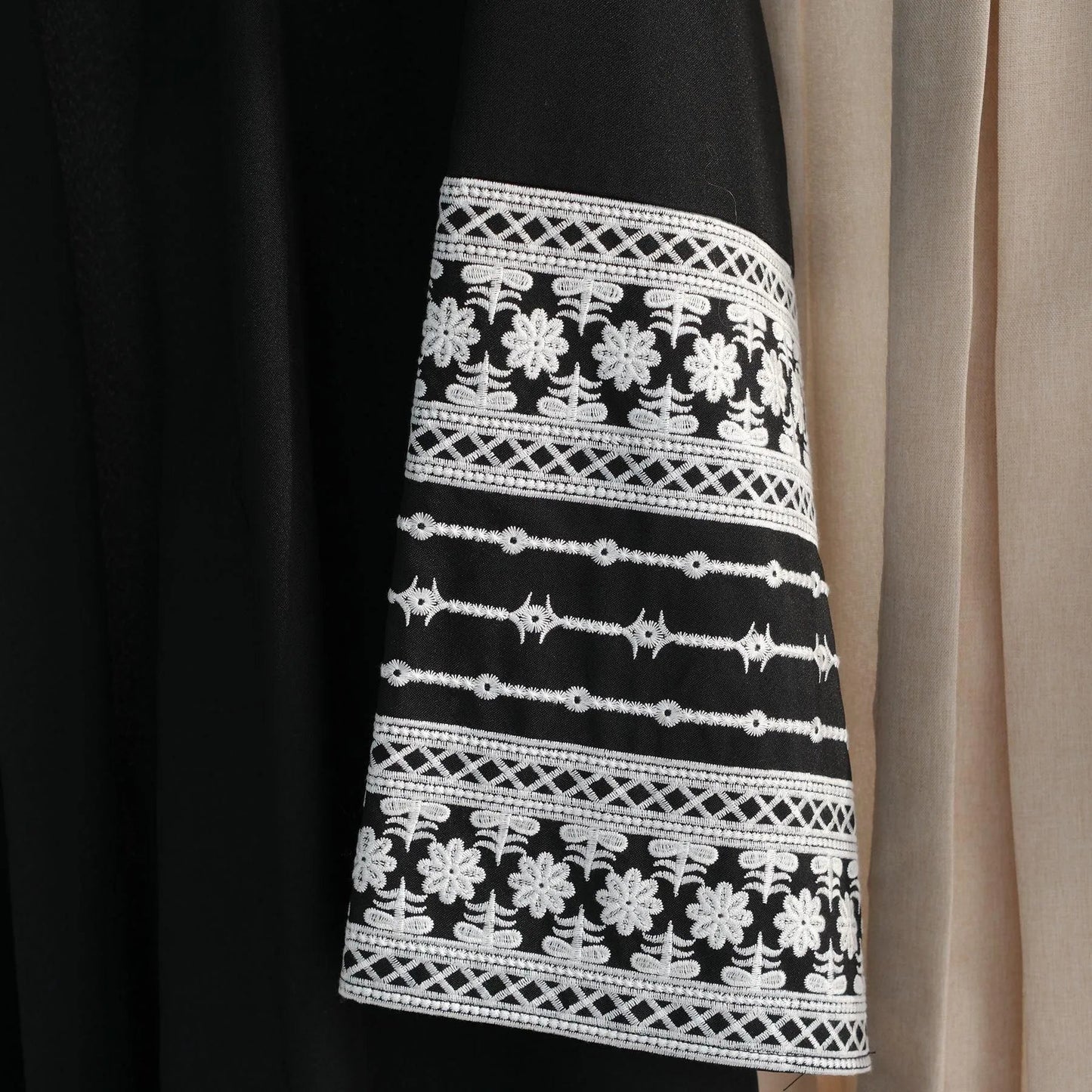 MH88 Linen Embroidered Abaya with Belt & Pockets – Modest Open Style for Eid & Daily Wear