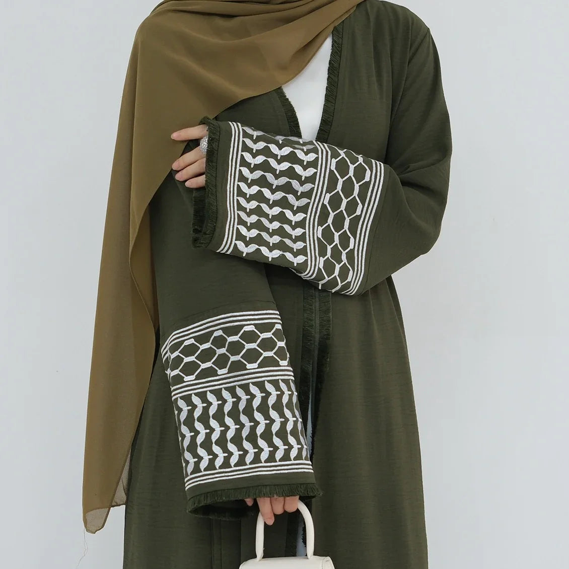 MH16 Keffiyeh Kimono Abaya – Belted Robe with Tassels (Cardigan + Inner)