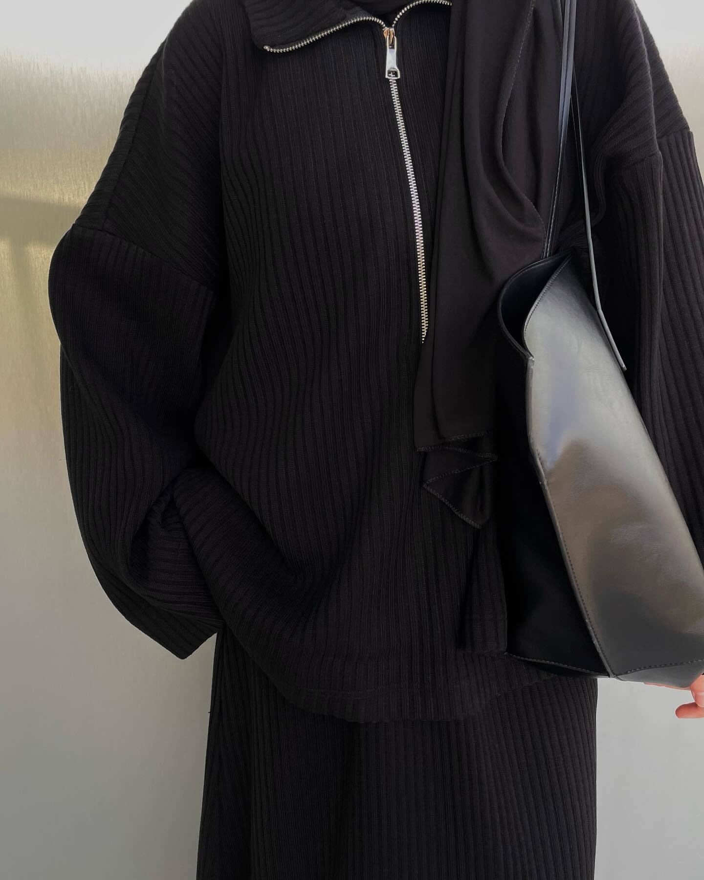 MH128 Women's Oversized Half Zip Knit Set – High Neck Sweater and Long Skirt Modest Matching Outfit