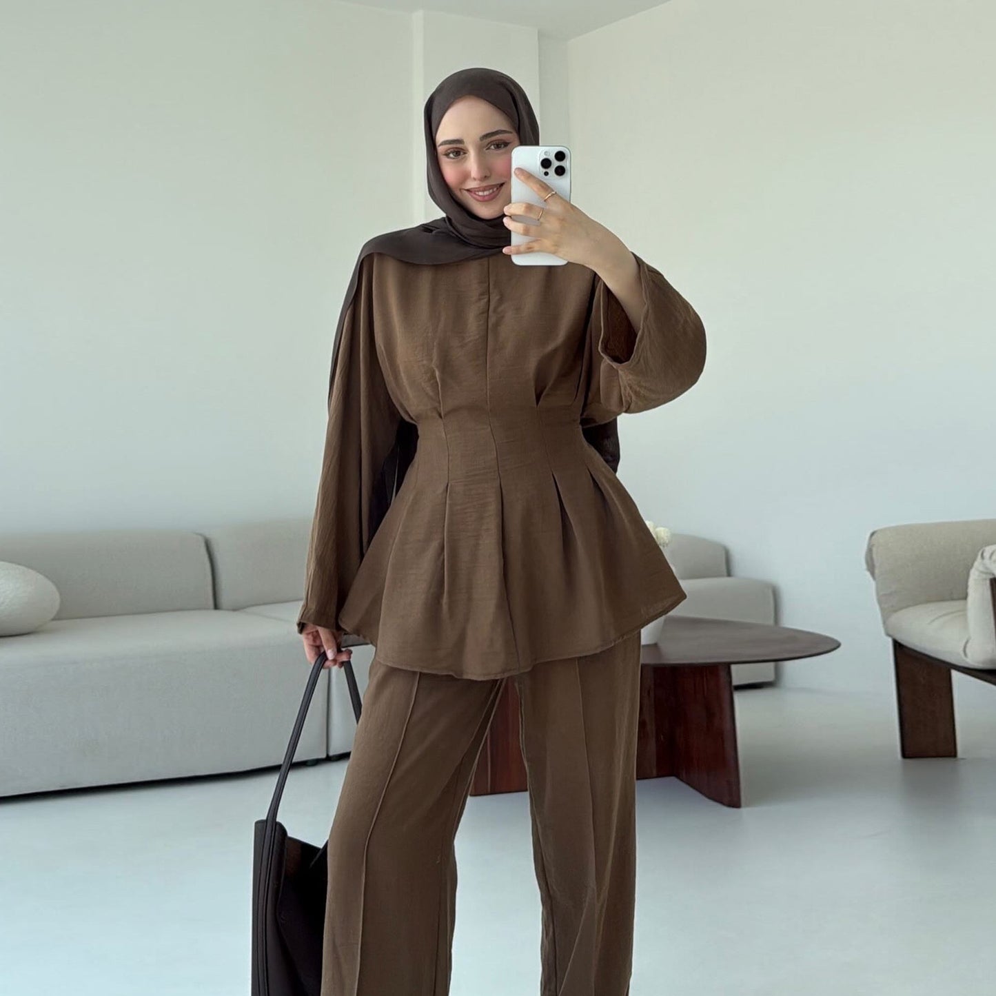 MH92 Modest Two-Piece Set – Ice-Silk Crepe Peplum Tunic & Wide-Leg Pants | Office • Travel • Eid Outfit