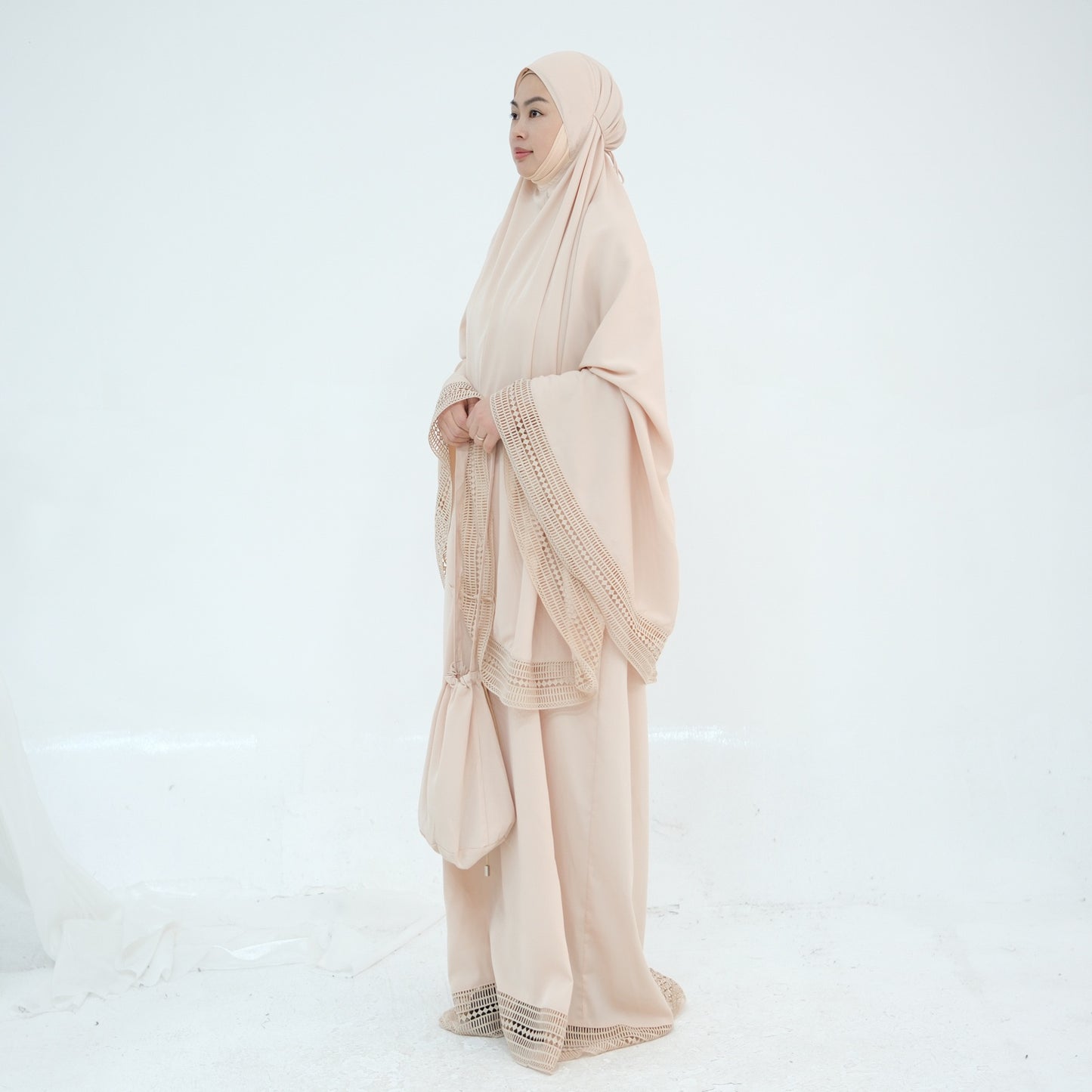 MH91 Khimar Prayer Set – 4-Piece Modest Outfit with Lace Trim & Drawstring Bag