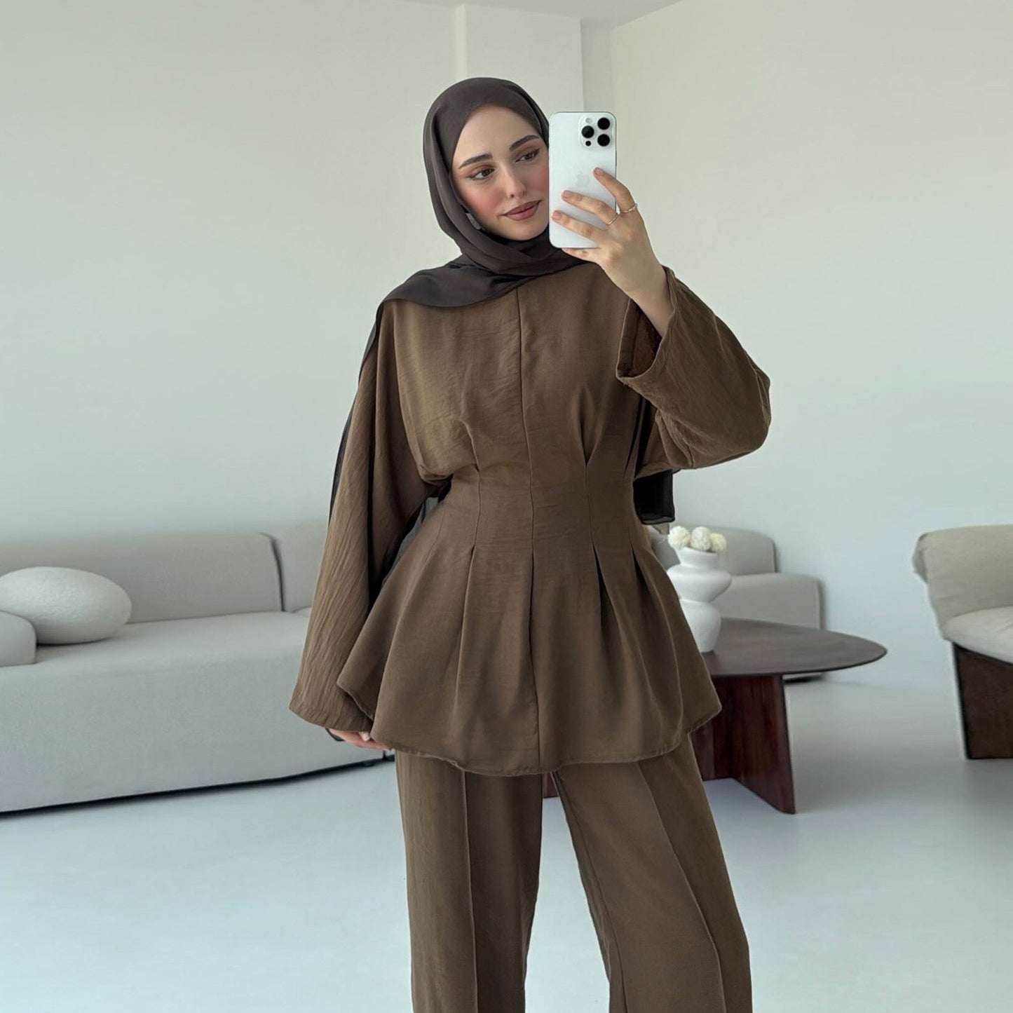 MH92 Modest Two-Piece Set – Ice-Silk Crepe Peplum Tunic & Wide-Leg Pants | Office • Travel • Eid Outfit