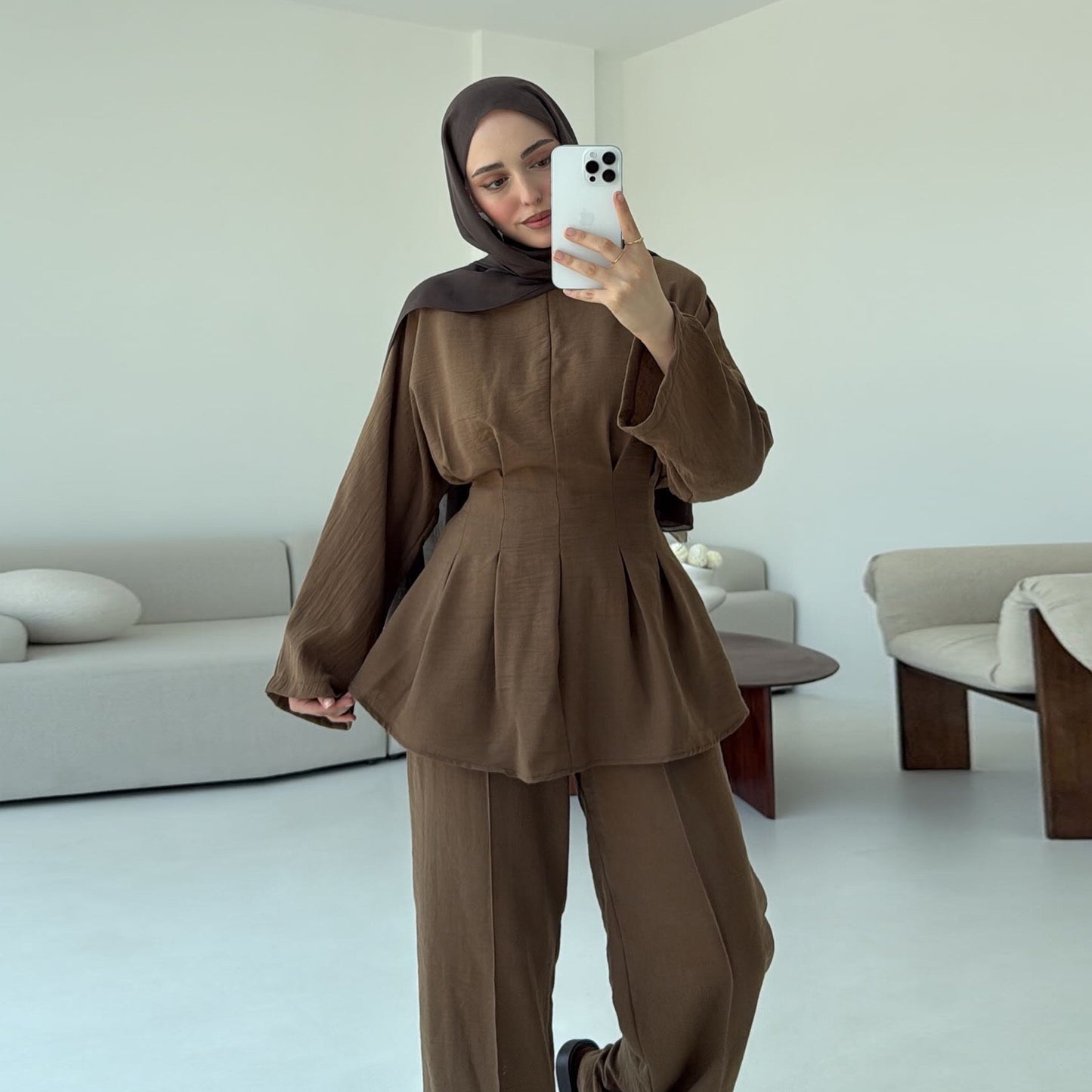 MH92 Modest Two-Piece Set – Ice-Silk Crepe Peplum Tunic & Wide-Leg Pants | Office • Travel • Eid Outfit