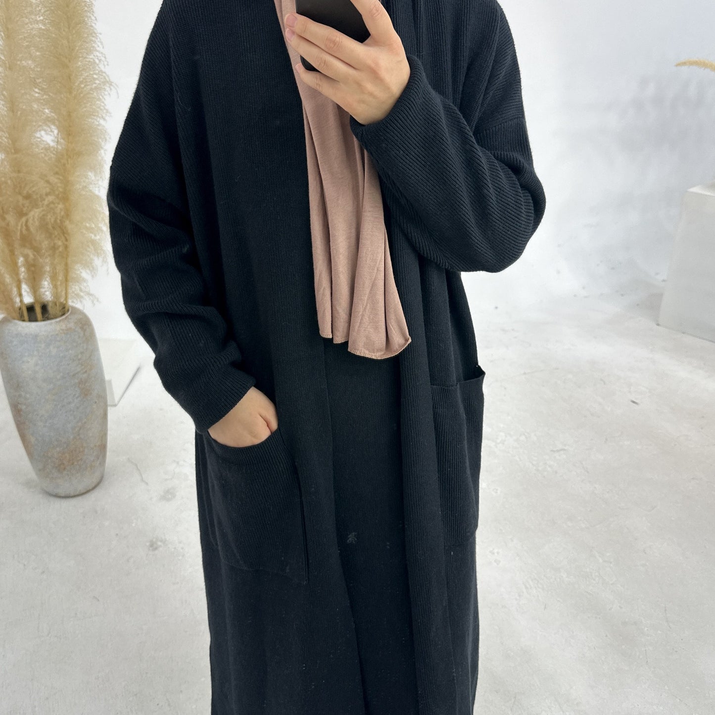 MH82 Winter Knit Abaya Set – 2-Piece Modest Co-ord (Open Cardigan + Inner Dress) with Pockets