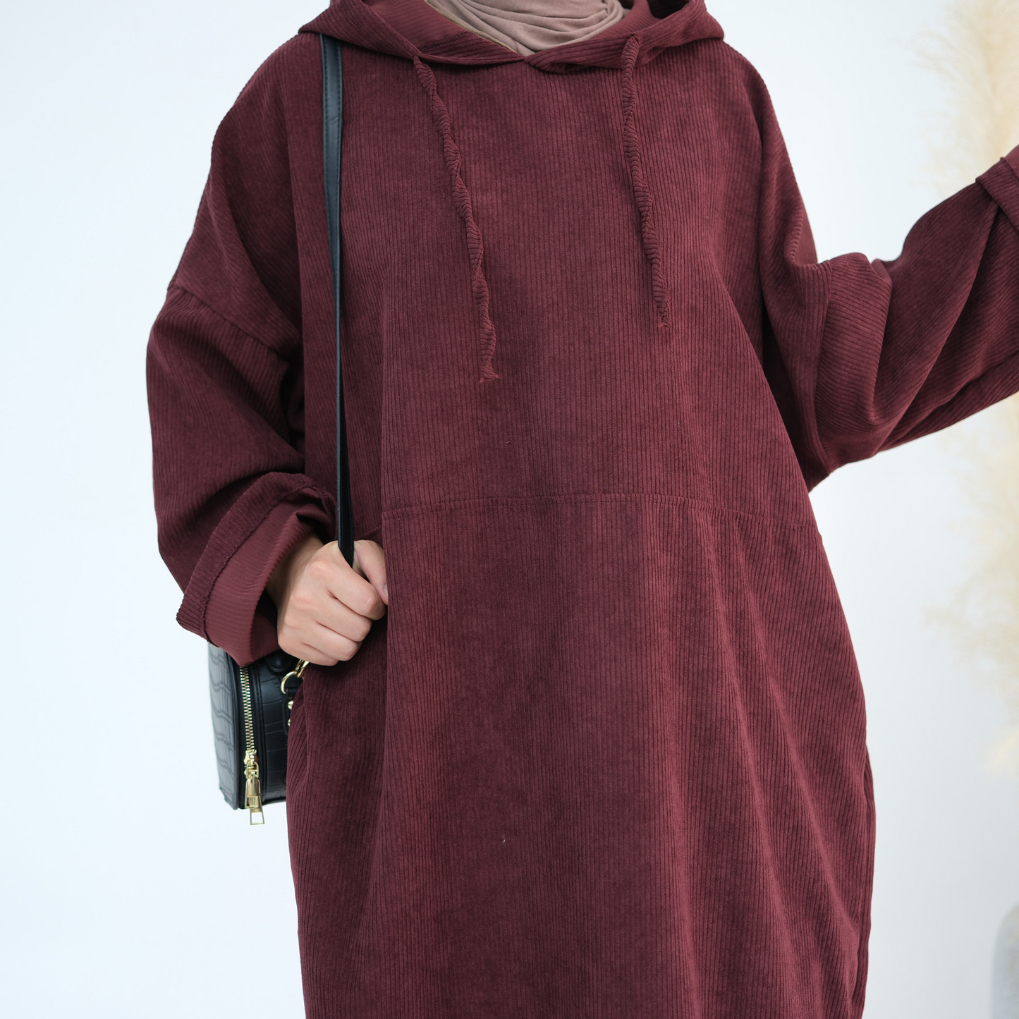 MH95 Corduroy Hooded Abaya with Pockets – Winter Casual Maxi Dress