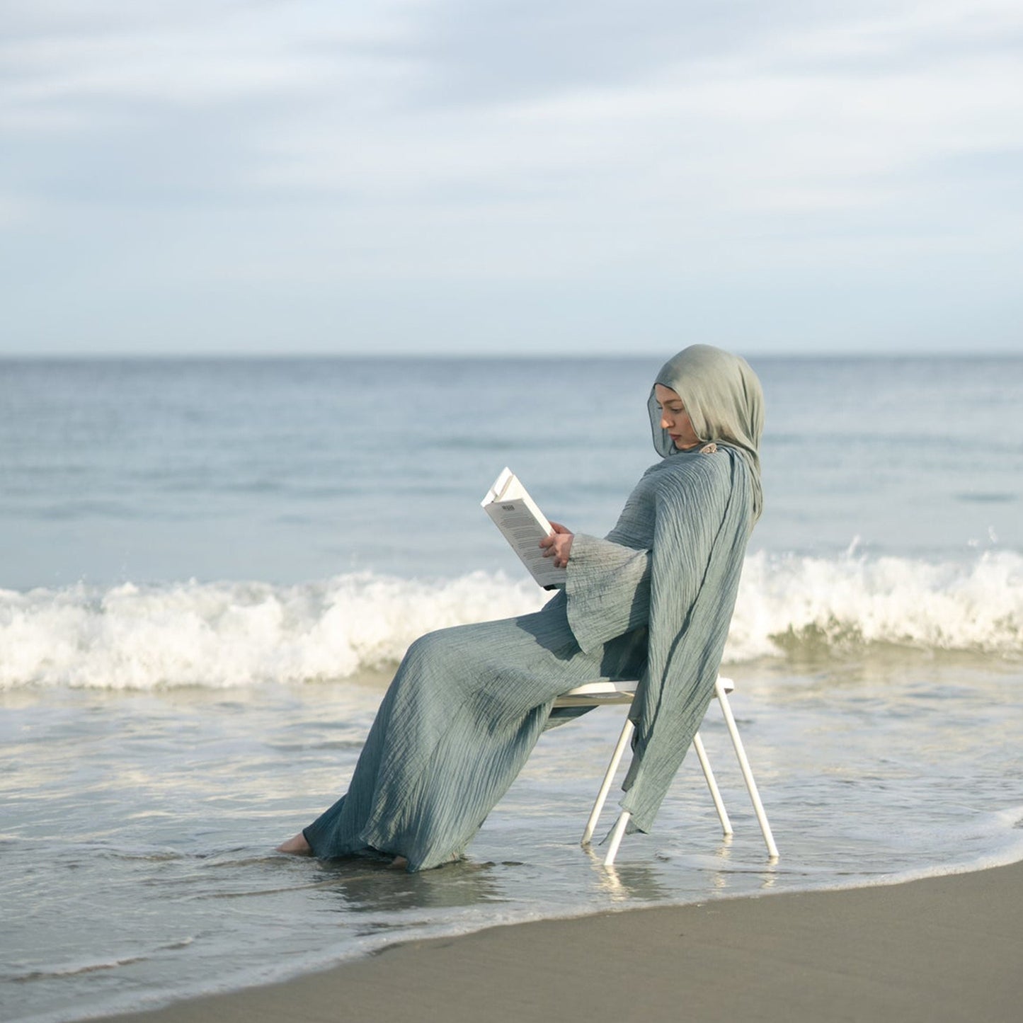 MH86 Double-Layer Abaya Dress – Solid Color, Tencel-Feel Stretch Knit Modest Maxi