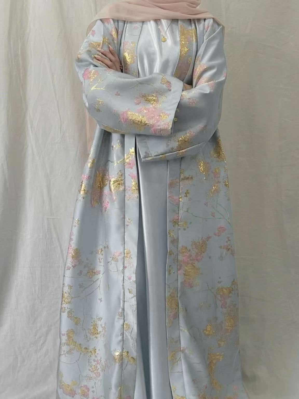 MH98 Sakura Pink Kimono Abaya – Embroidered Eid Abaya with Golden Details