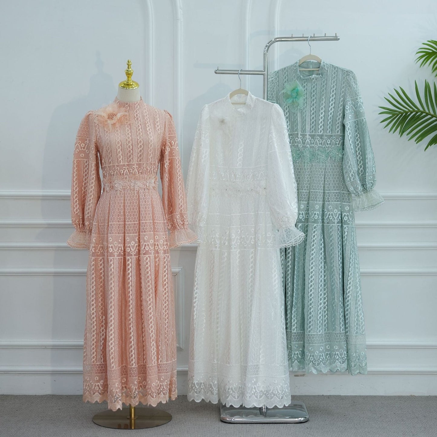 MH134 Elegant Embroidered Double Layer Abaya Dress – Luxury Modest Maxi Gown for Muslim Women