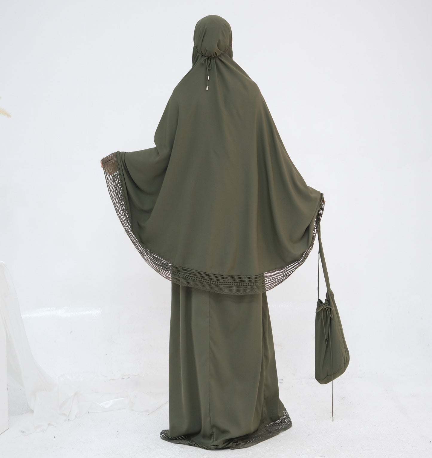 MH91 Khimar Prayer Set – 4-Piece Modest Outfit with Lace Trim & Drawstring Bag