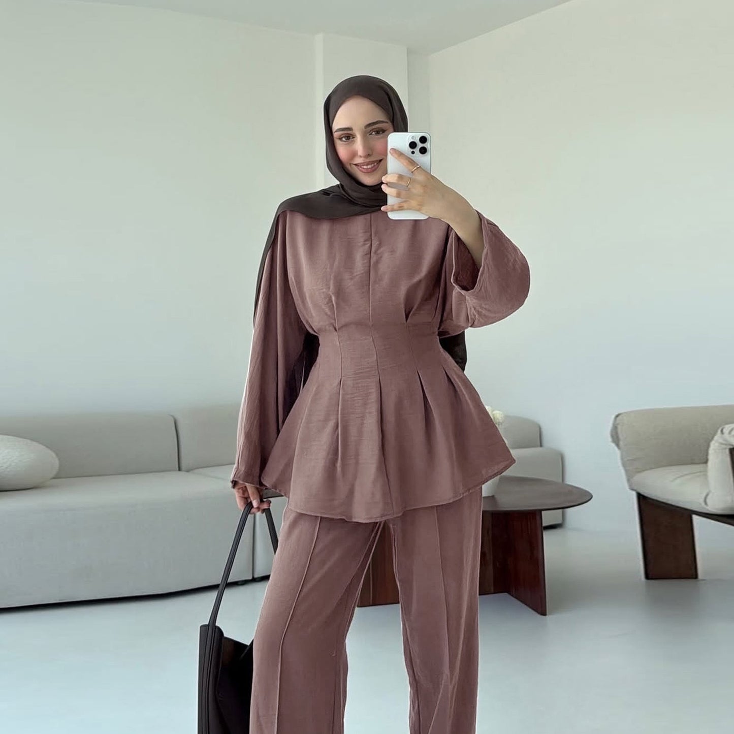 MH92 Modest Two-Piece Set – Ice-Silk Crepe Peplum Tunic & Wide-Leg Pants | Office • Travel • Eid Outfit
