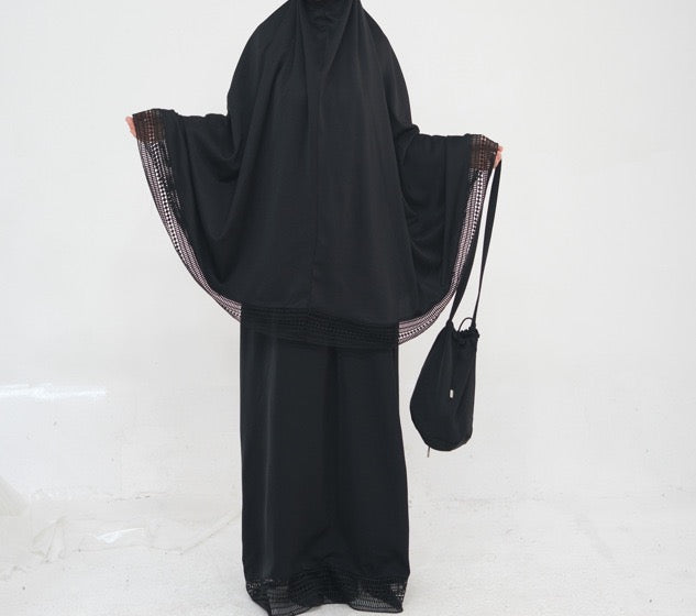 MH91 Khimar Prayer Set – 4-Piece Modest Outfit with Lace Trim & Drawstring Bag