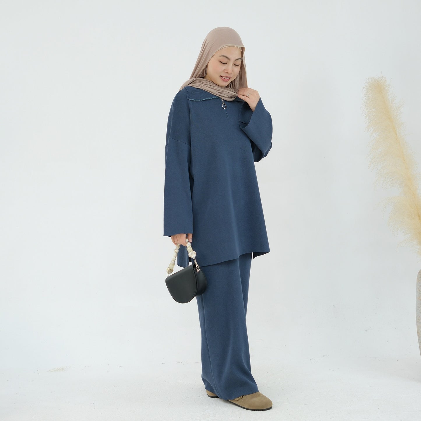 MH99 Thick Knit Two-Piece Set – Loose Sweater & Maxi Skirt for Winter