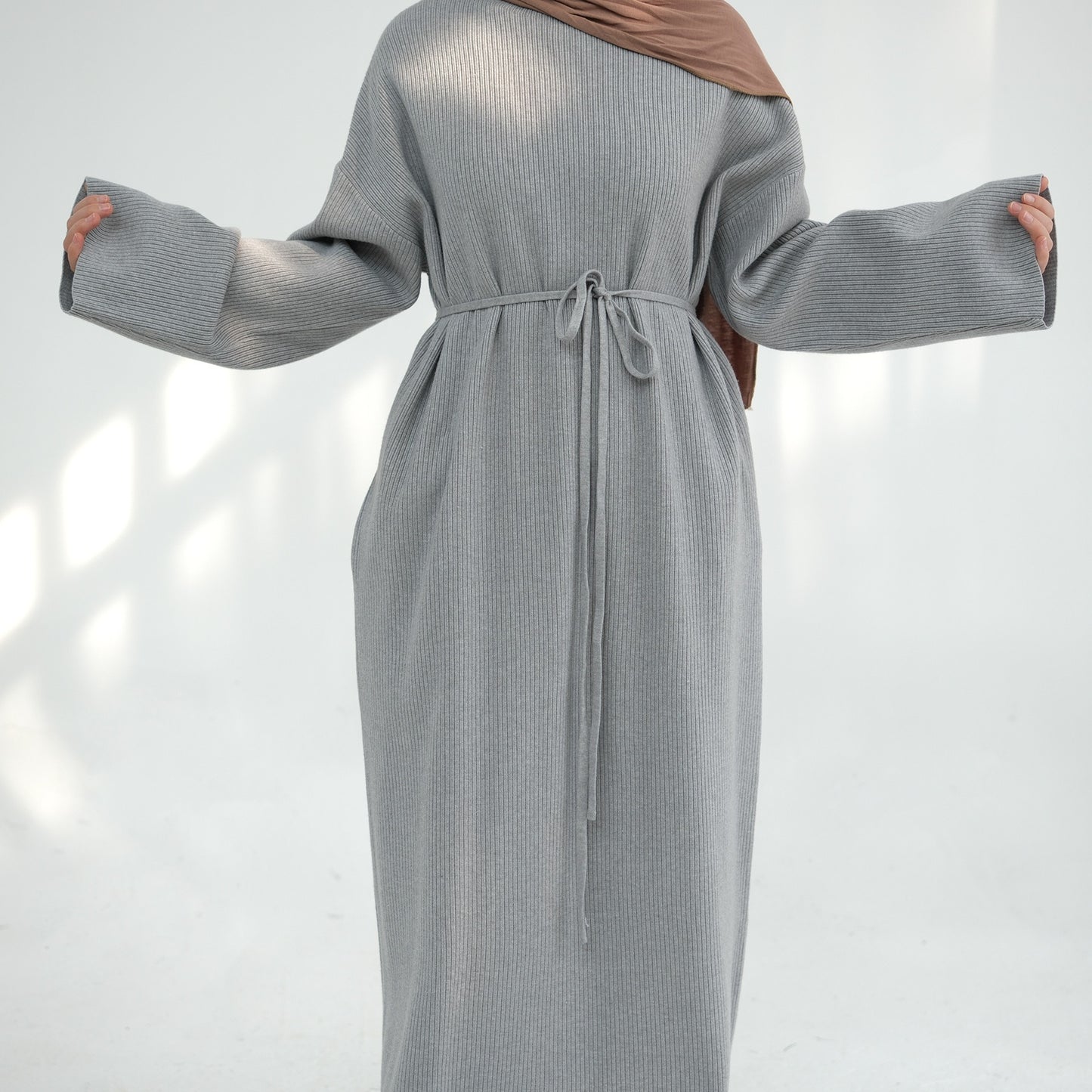 MH96 Winter Abaya for Women – Thick Knit, Loose Fit, Long Sleeve Modest Islamic Dress