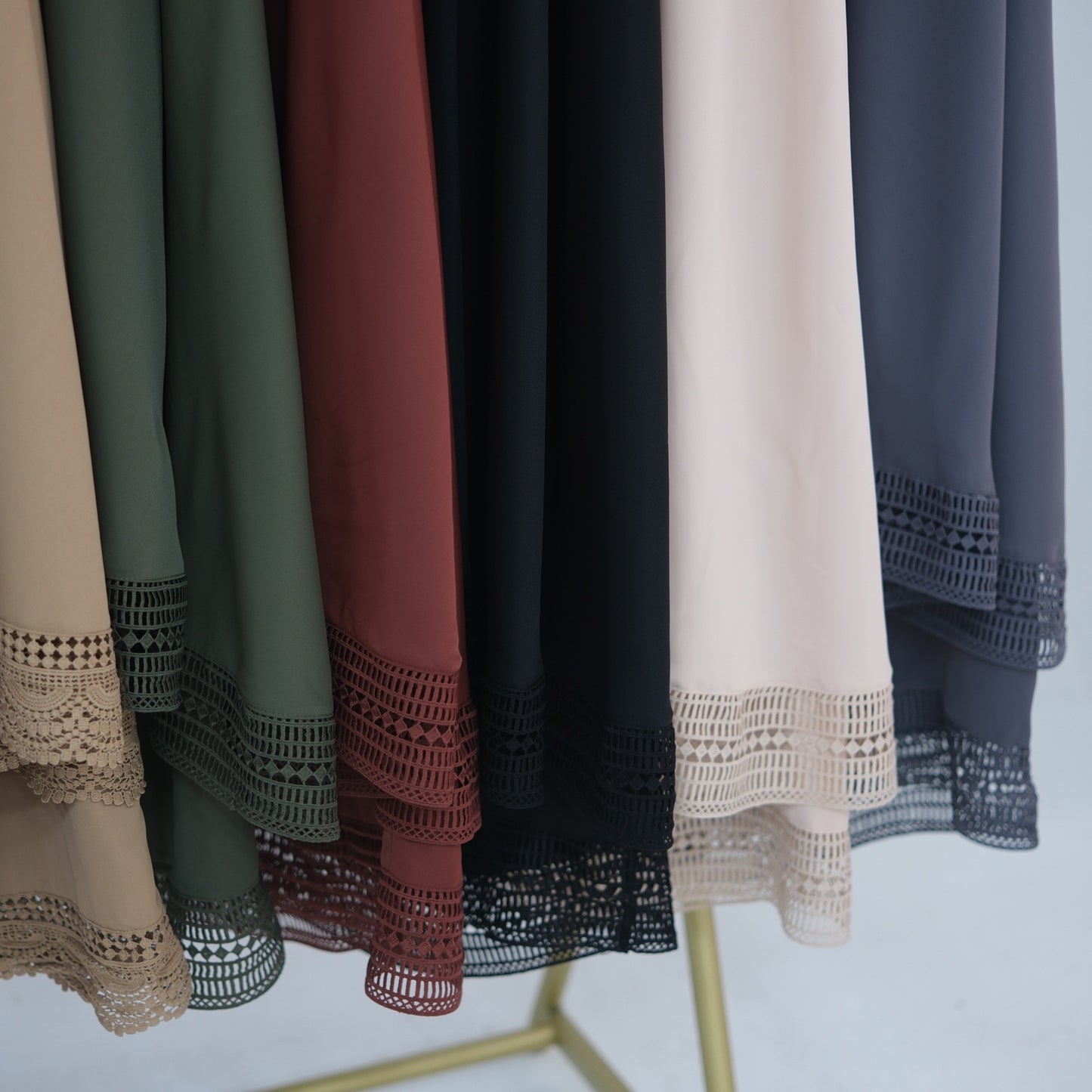 MH91 Khimar Prayer Set – 4-Piece Modest Outfit with Lace Trim & Drawstring Bag