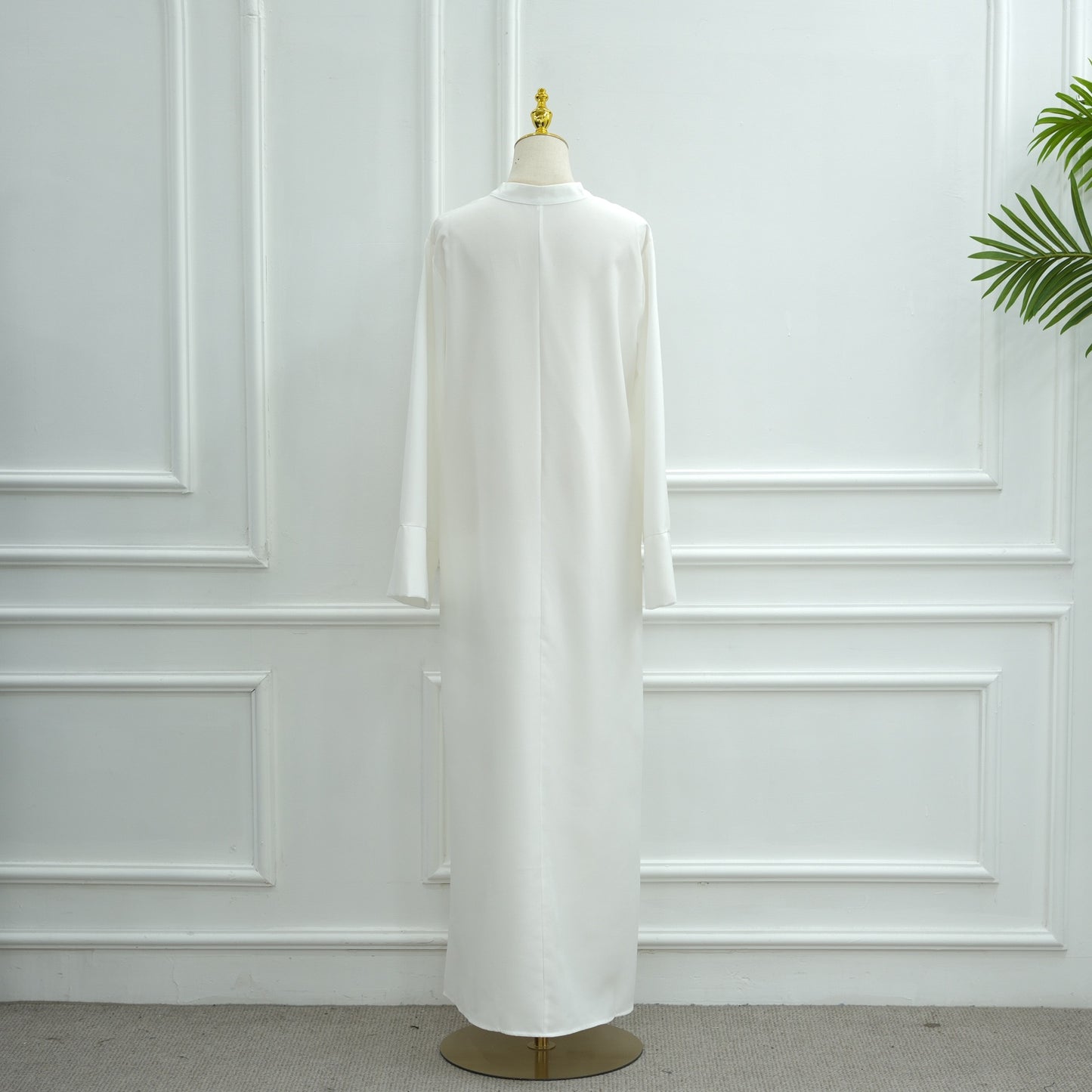 MH93 Plain Abaya Maxi Dress with Pockets – Opaque Wide Cuffs & V-Notch