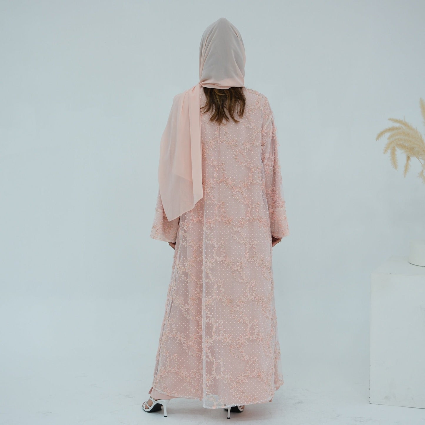 MH135 3D Floral Mesh Cardigan Abaya Set with Hijab – Elegant Modest Open Front Dress for Muslim Women