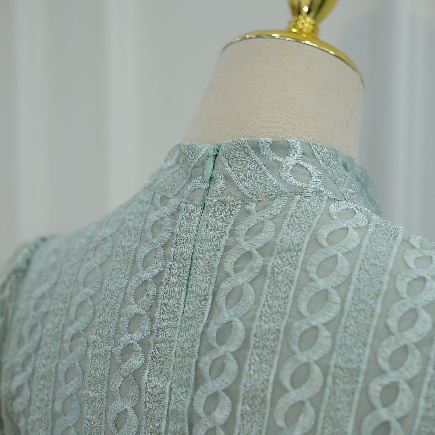 MH134 Elegant Embroidered Double Layer Abaya Dress – Luxury Modest Maxi Gown for Muslim Women