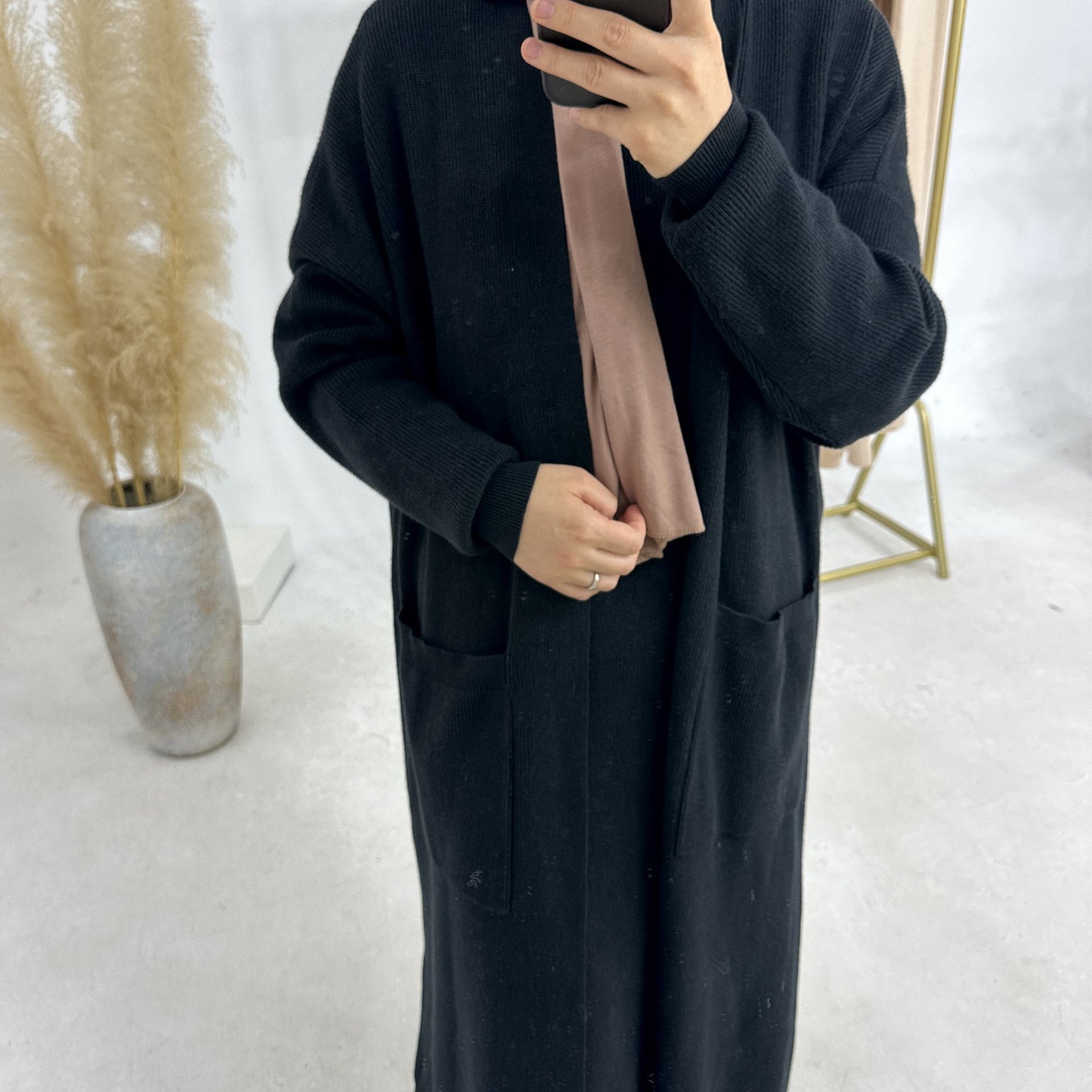 MH82 Winter Knit Abaya Set – 2-Piece Modest Co-ord (Open Cardigan + Inner Dress) with Pockets