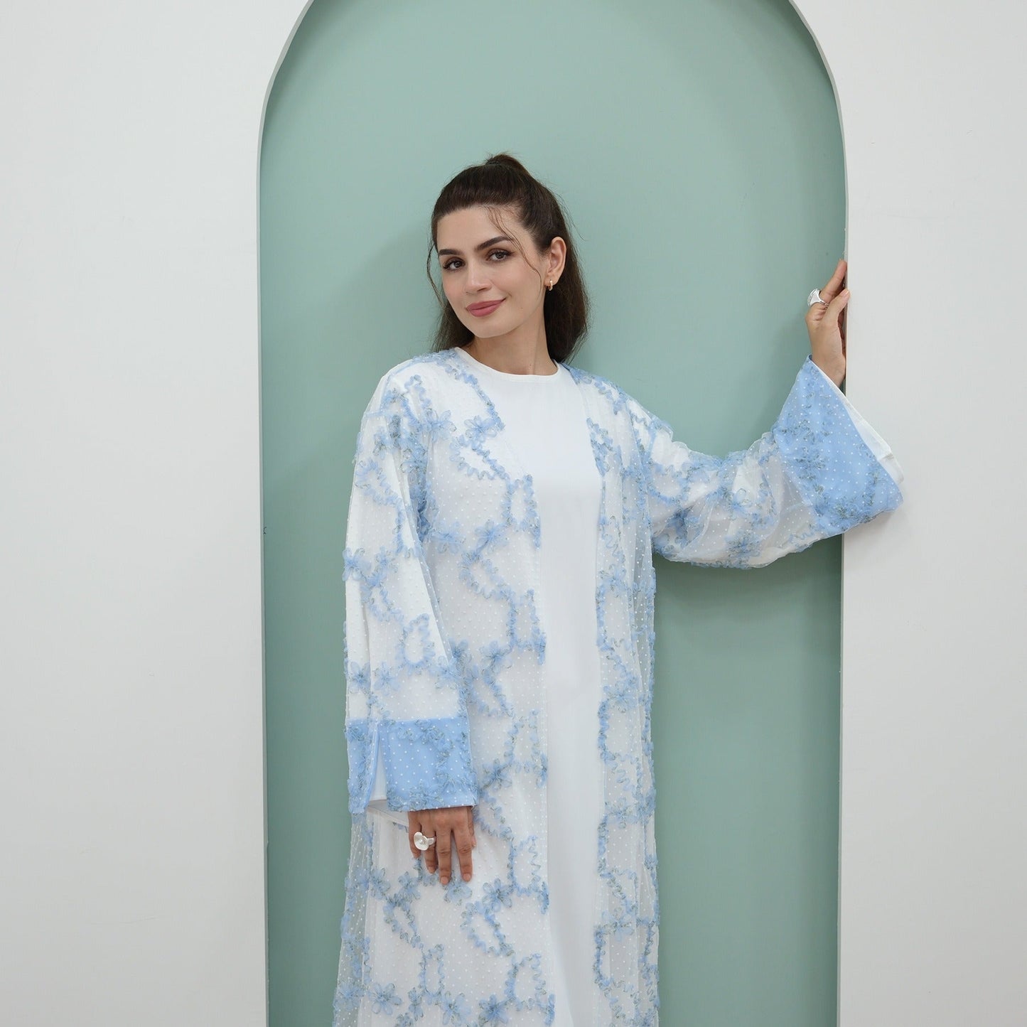 MH135 3D Floral Mesh Cardigan Abaya Set with Hijab – Elegant Modest Open Front Dress for Muslim Women
