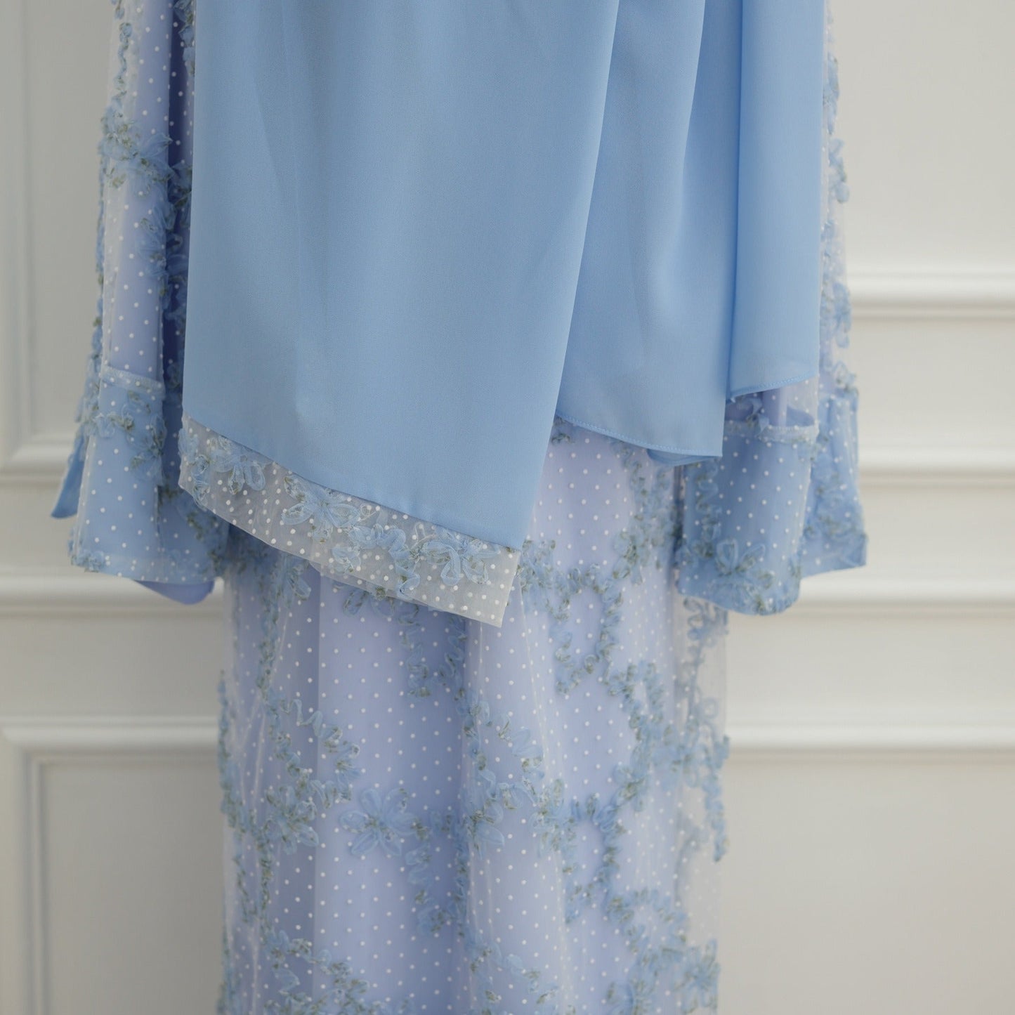 MH135 3D Floral Mesh Cardigan Abaya Set with Hijab – Elegant Modest Open Front Dress for Muslim Women
