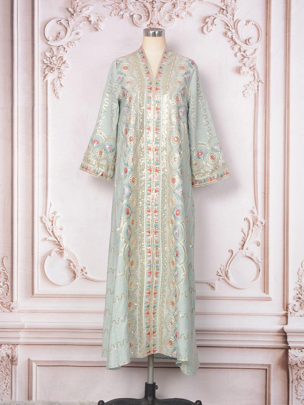 MH132 Sequin Embroidered Abaya Dress – Elegant V Neck Modest Maxi Kaftan for Muslim Women