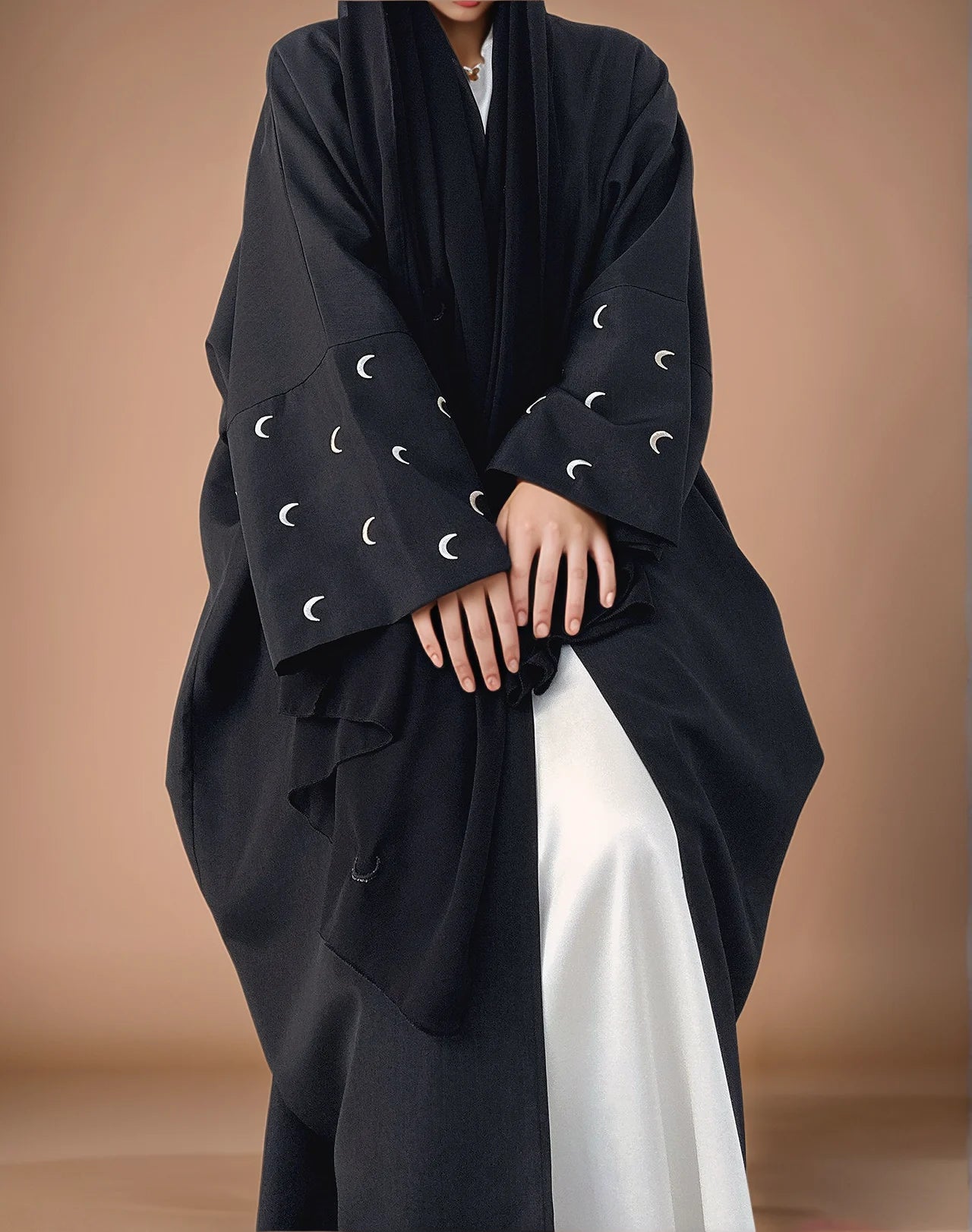 Elegant Moon Kimono Style Abaya with Hijab Set | Modest Islamic Dress for Women | Stylish & Comfortable Muslim Wear