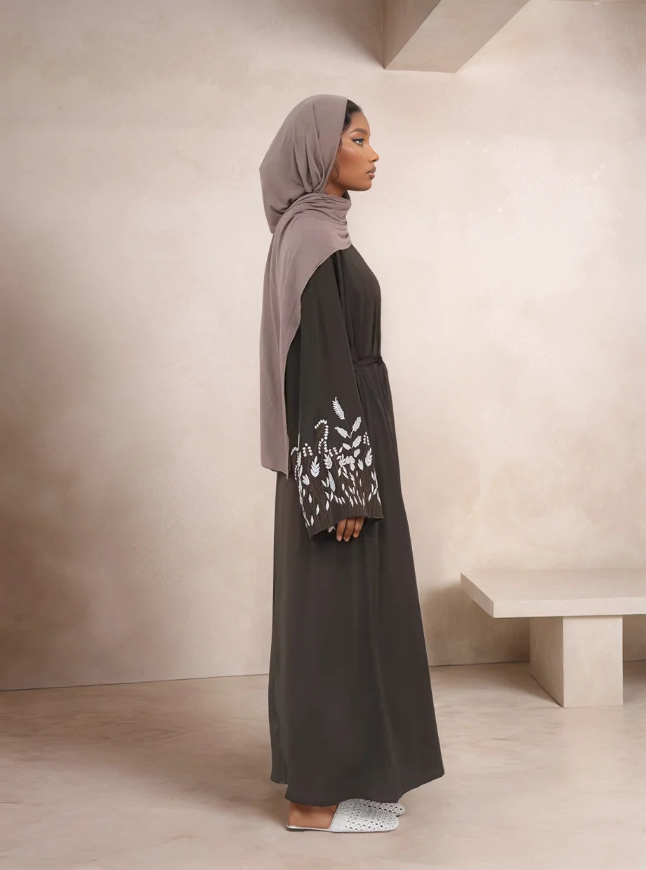 Embroidered Long Sleeve Kaftan Abaya| Modest Dress for Women/BROWN