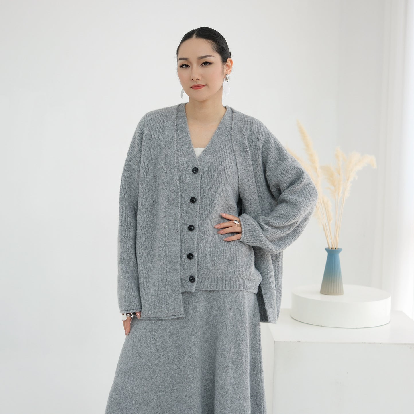 MH72 Winter Knit 3-Piece Abaya Set for Muslim Women – Modest Hijabi Co-ord (Cardigan + Vest + Skirt)