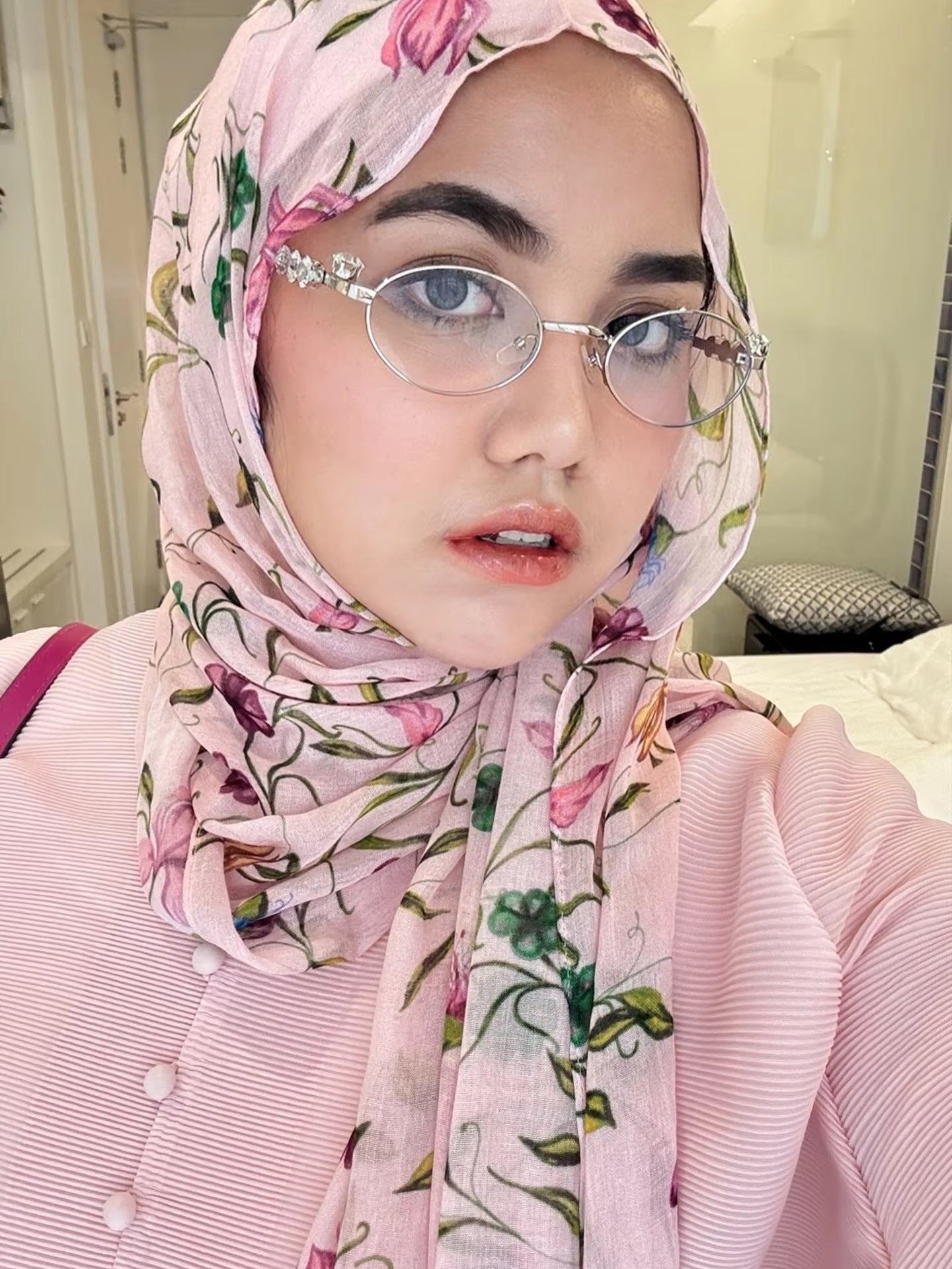 Women's Watercolor Print Hijab Scarf 80x180cm - Summer Beach Turban Headscarf with Sun Protection