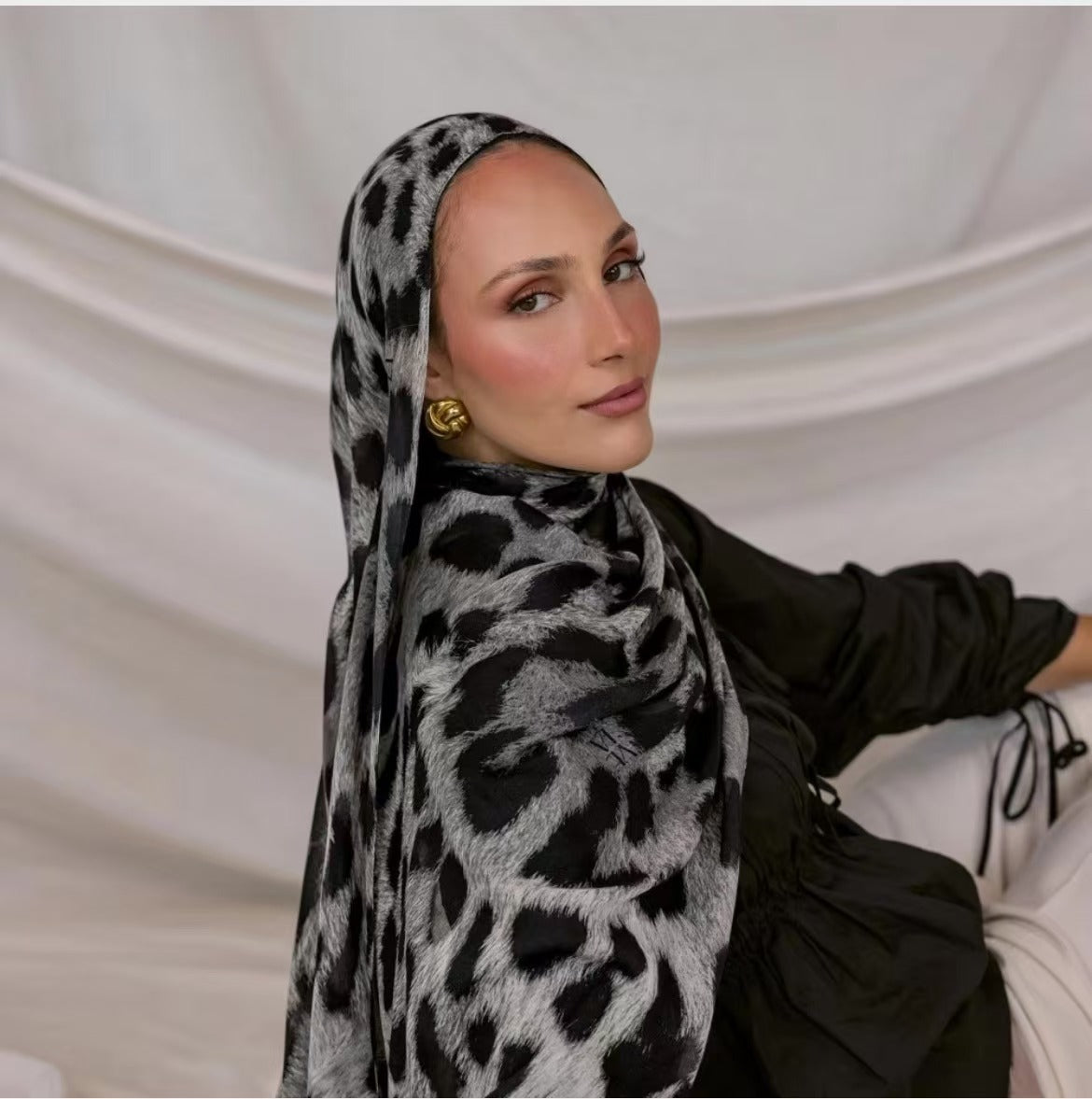 Women's Watercolor Print Hijab Scarf 80x180cm - Summer Beach Turban Headscarf with Sun Protection