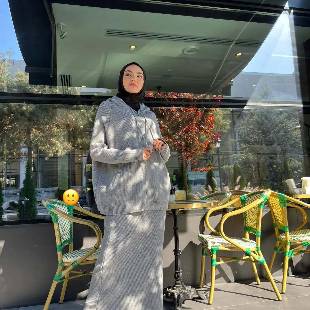 MH101 Modest Knit Hoodie & Skirt Set – Soft Ribbed Two-Piece Outfit