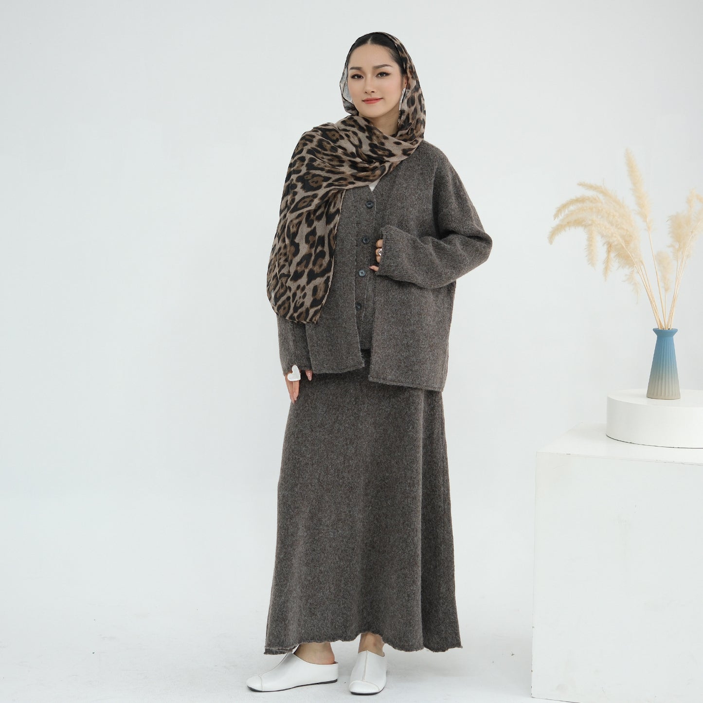 MH72 Winter Knit 3-Piece Abaya Set for Muslim Women – Modest Hijabi Co-ord (Cardigan + Vest + Skirt)