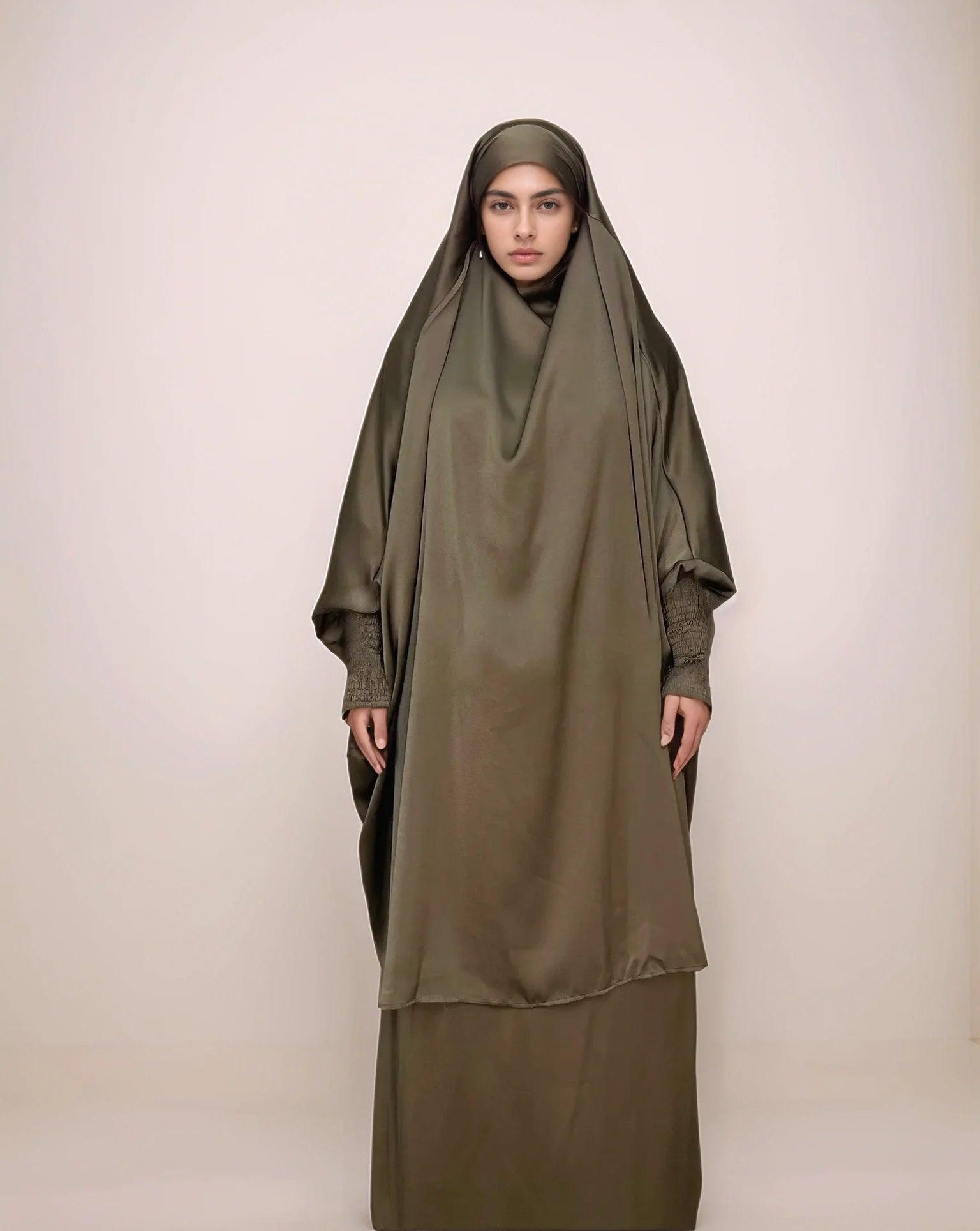 MH25 Multi-Color Two-Piece Jilbab Set | Modest Muslim Prayer Dress for Women Mahathelabel MH25 Multi-Color Two-Piece Jilbab Set | Modest Muslim Prayer Dress for Women Mahathelabel