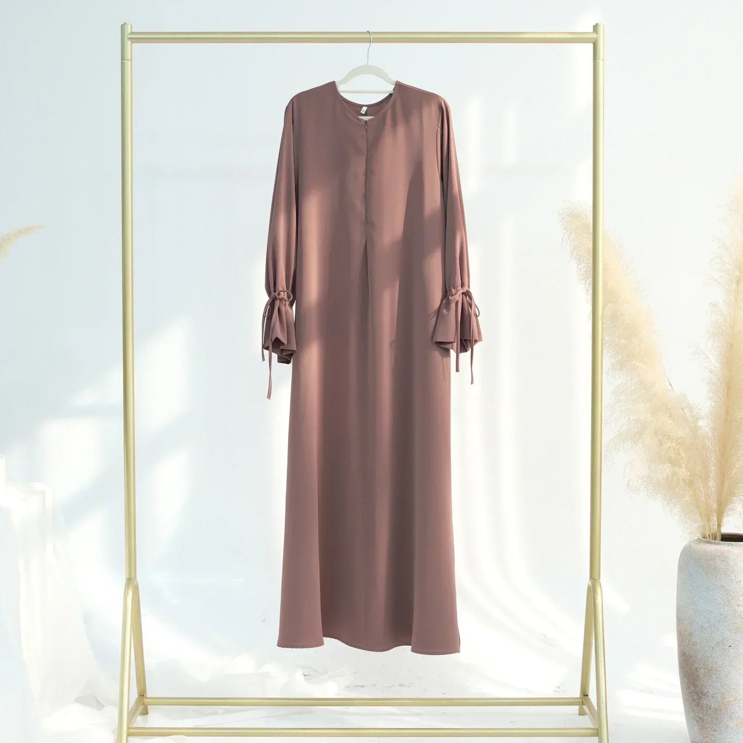 MH21 Muslim Women Nursing-Friendly Abaya – Hidden Zip, Pockets, Modest Maxi