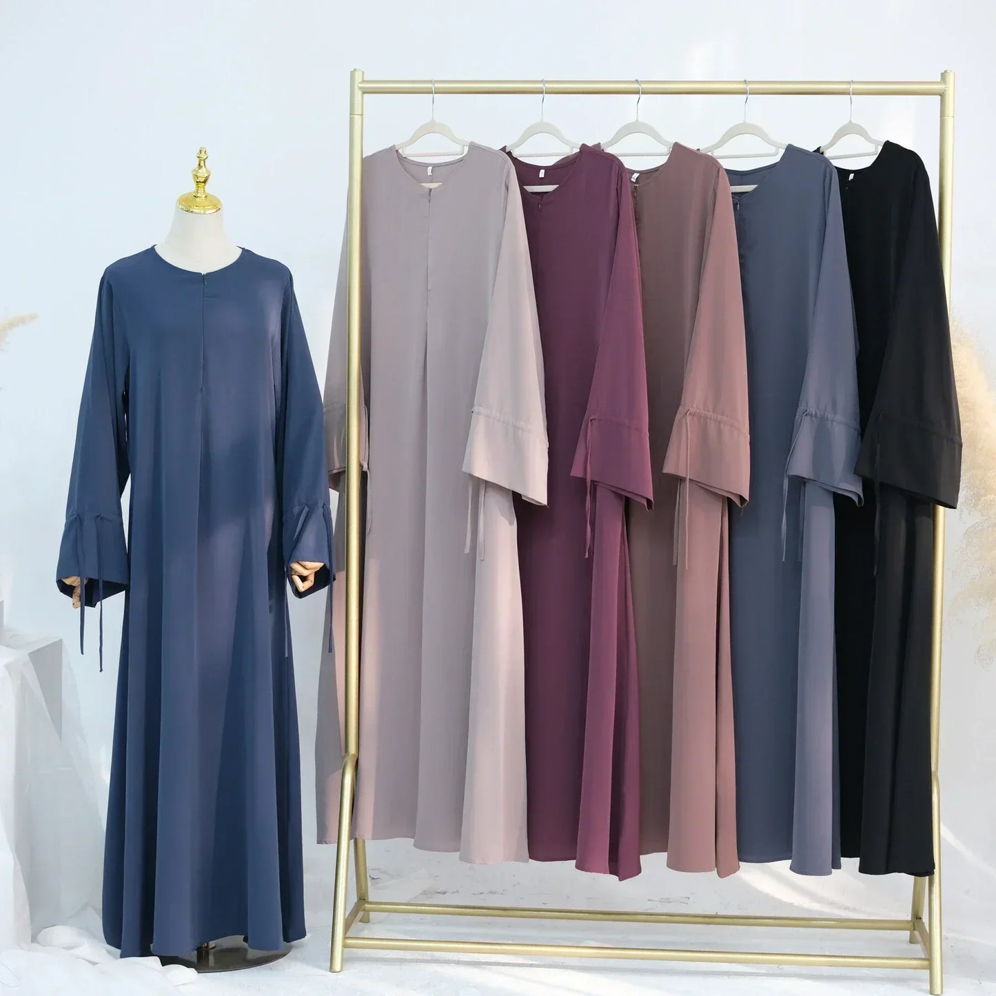MH21 Muslim Women Nursing-Friendly Abaya – Hidden Zip, Pockets, Modest Maxi