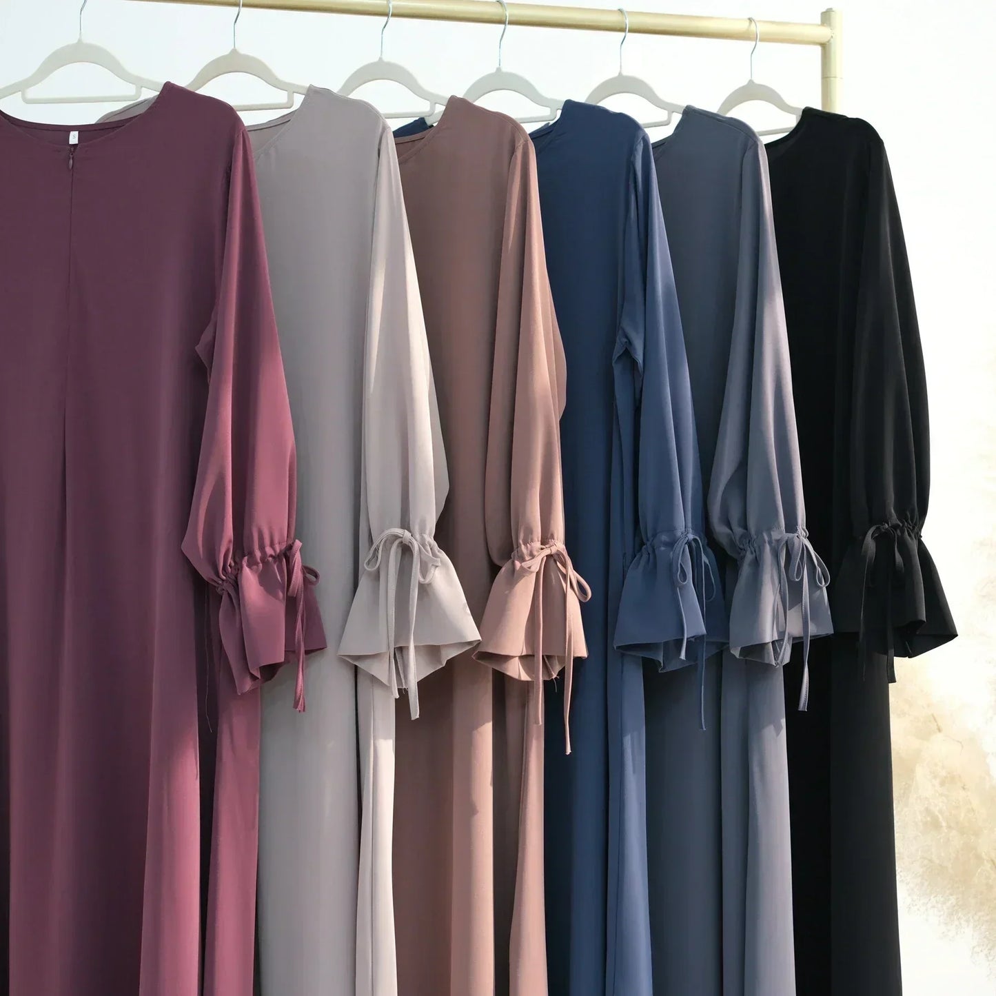MH21 Muslim Women Nursing-Friendly Abaya – Hidden Zip, Pockets, Modest Maxi