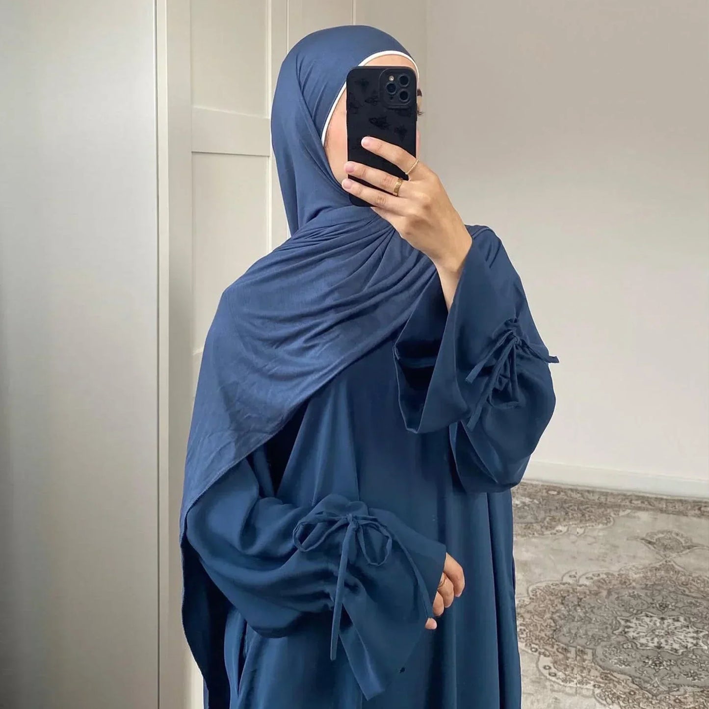 MH21 Muslim Women Nursing-Friendly Abaya – Hidden Zip, Pockets, Modest Maxi